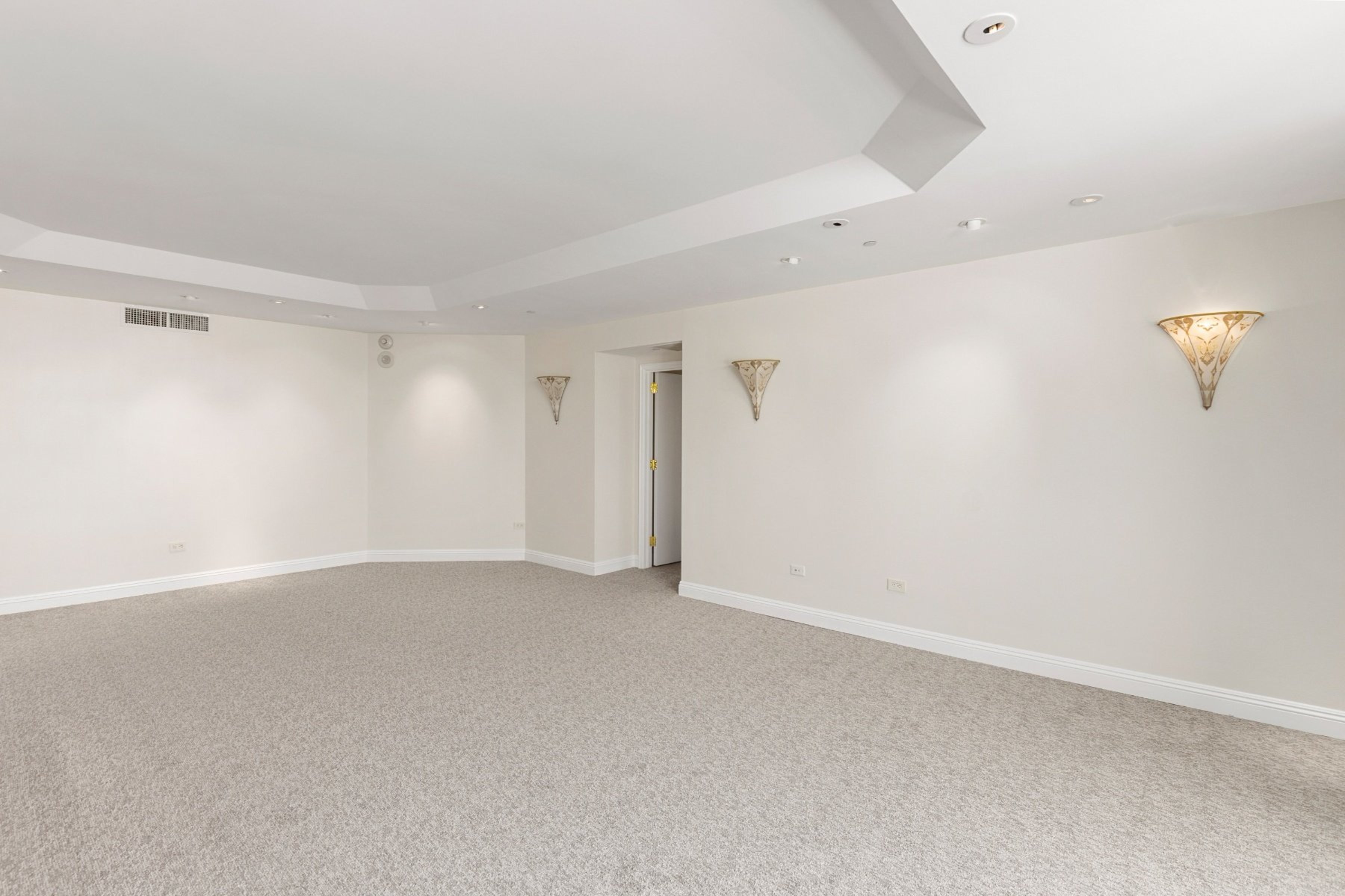 2877 Paradise Road, #2203 
