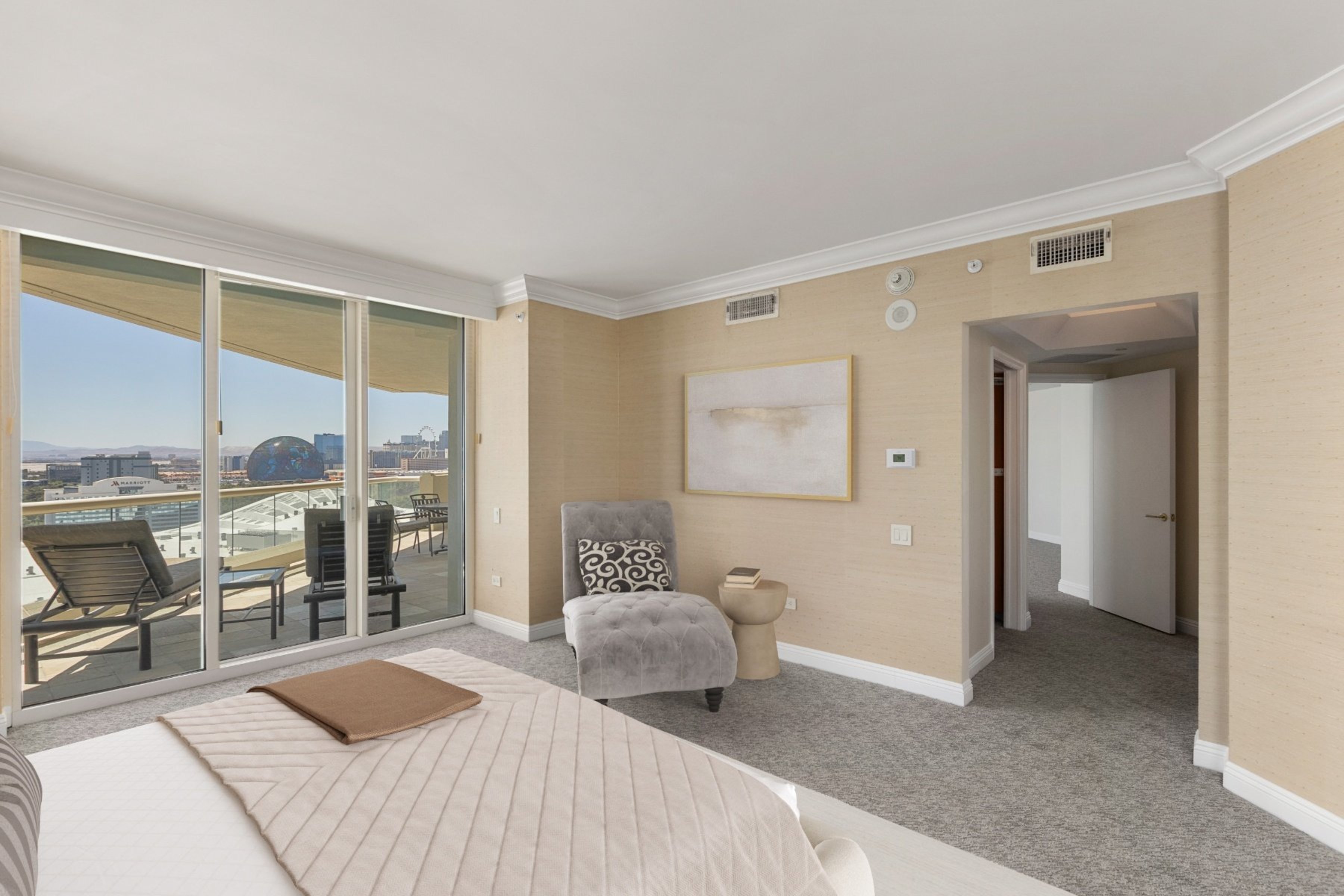 2877 Paradise Road, #2203 