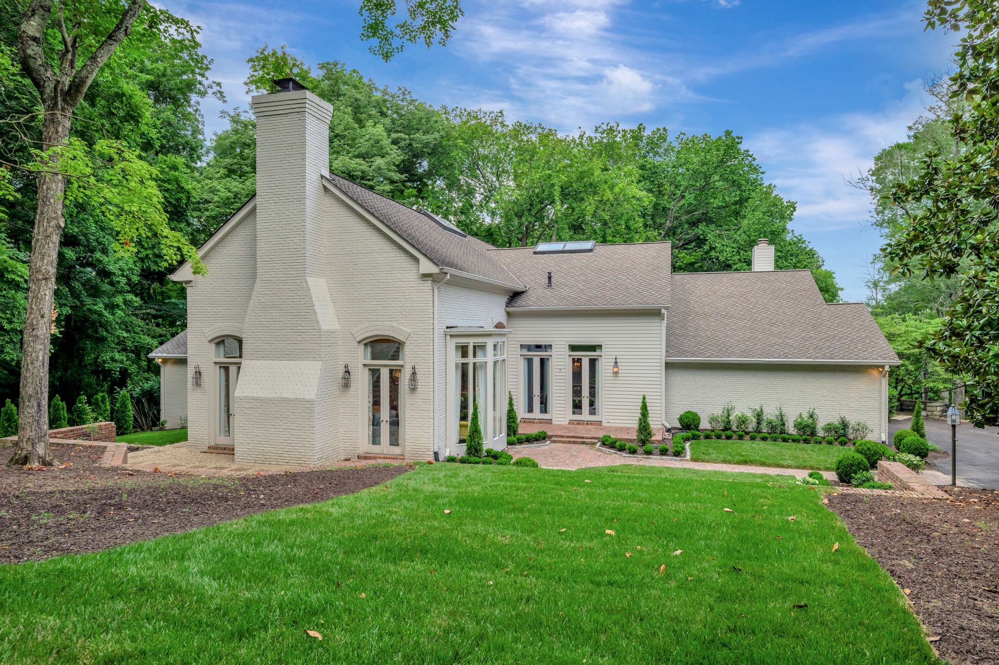 1106 Park Ridge Drive 