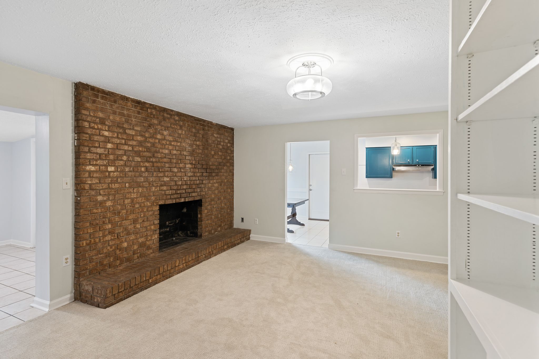 12715 Golf Club Dr