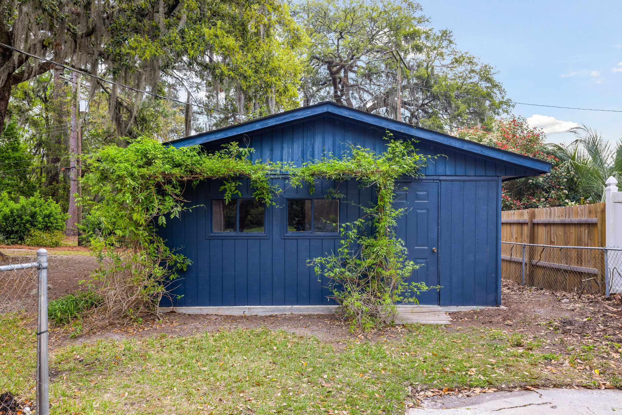 12715 Golf Club Dr