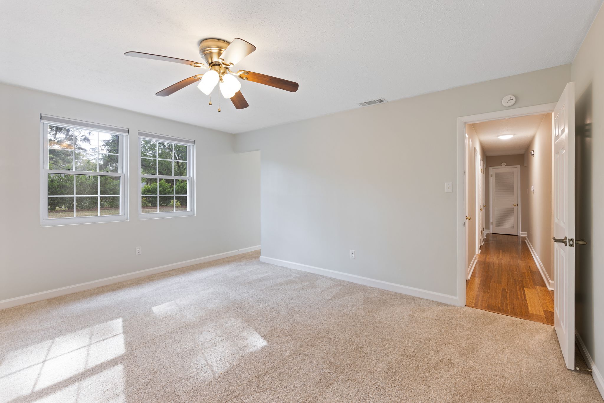 12715 Golf Club Dr