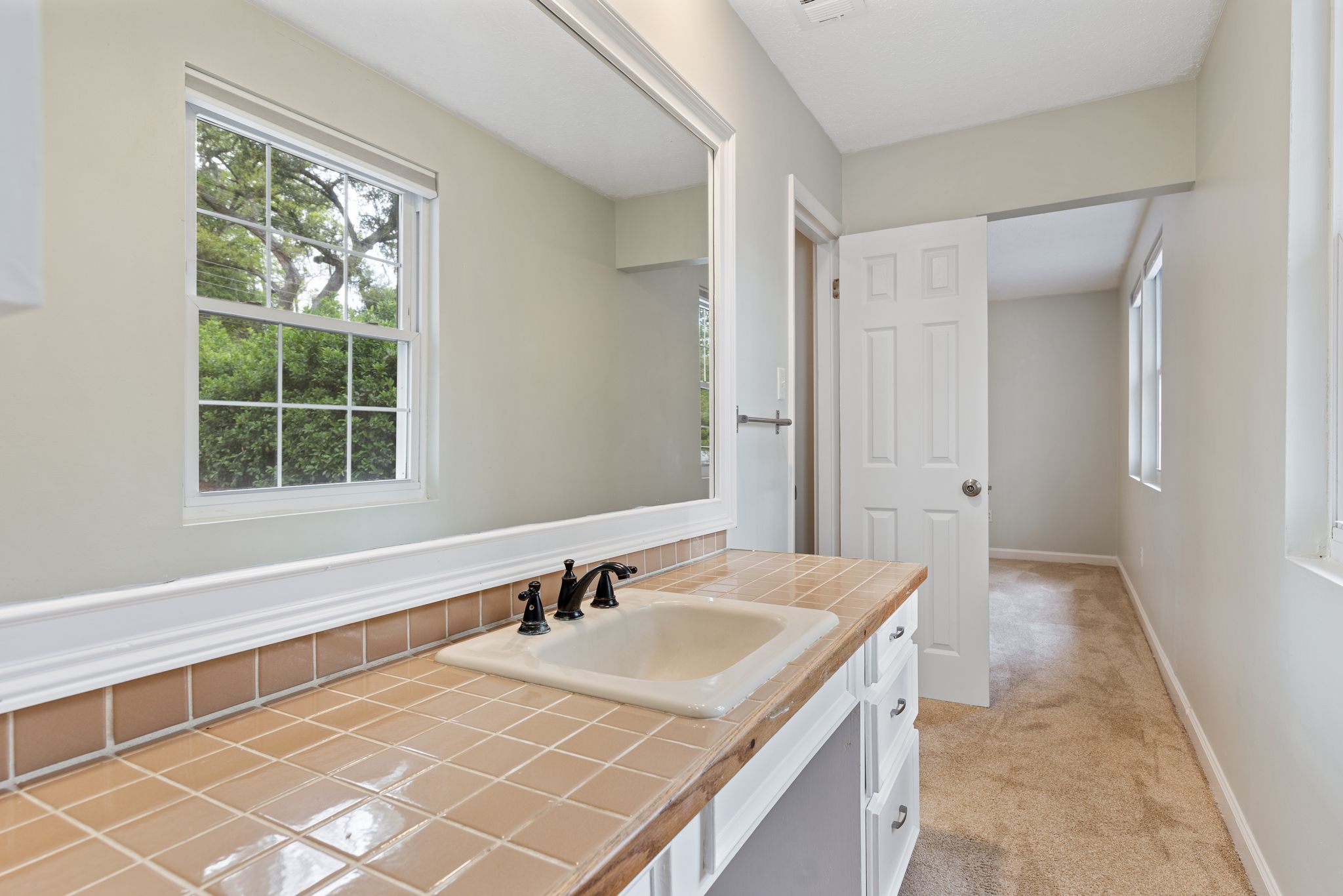 12715 Golf Club Dr