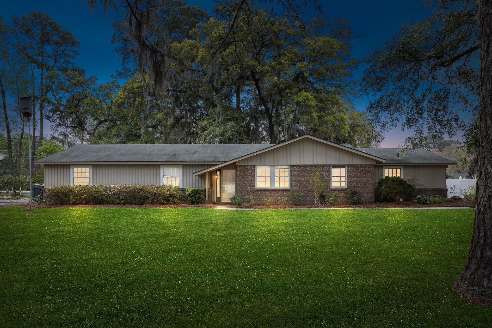 12715 Golf Club Dr