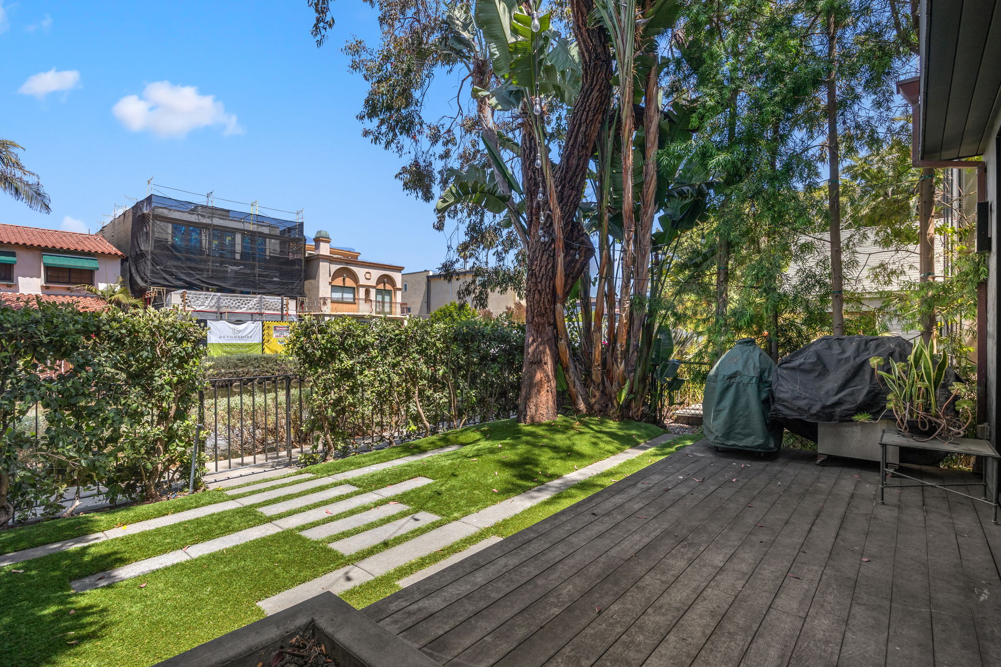 2409 Strongs Drive 