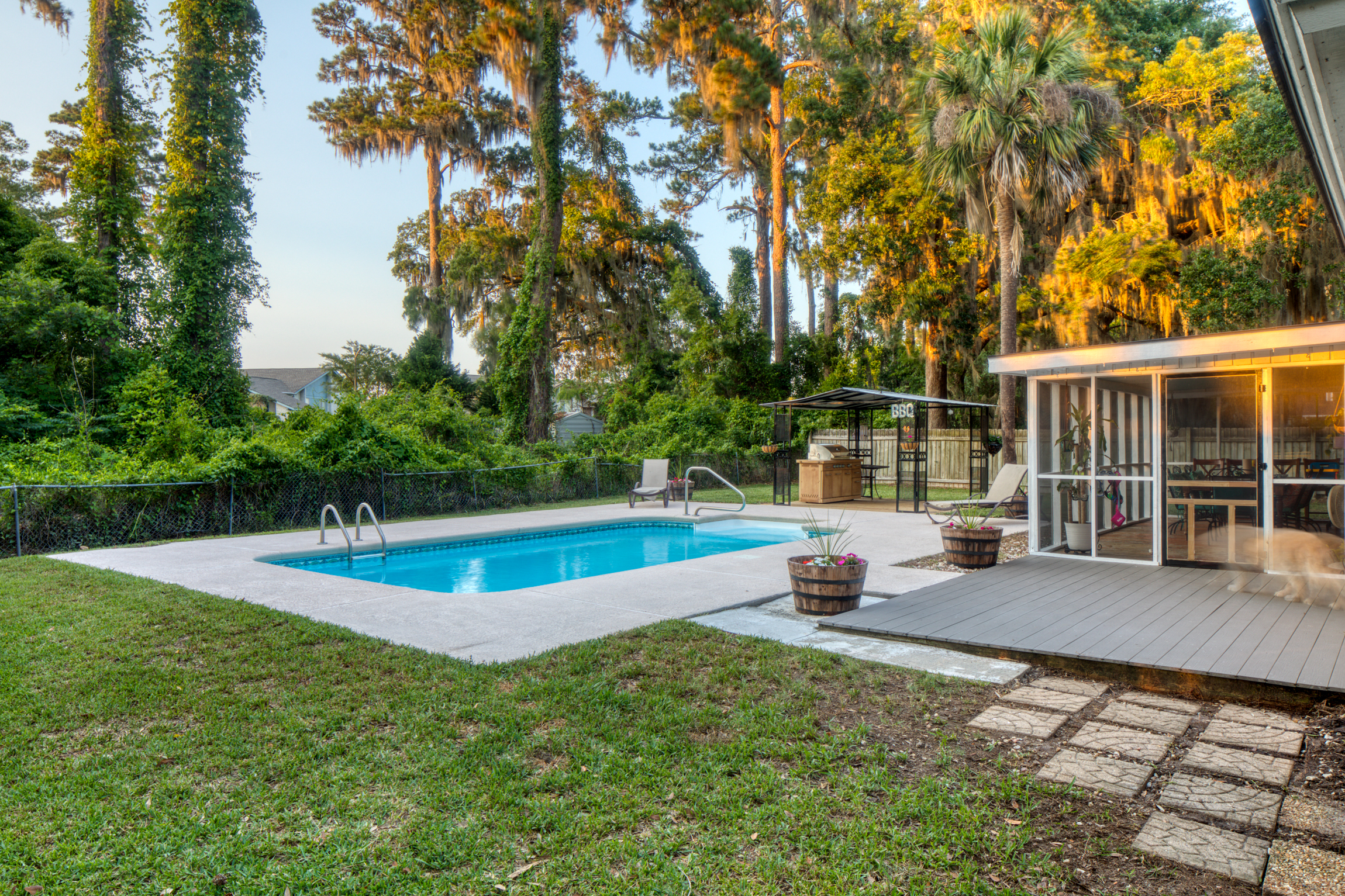 22 Ole Oak Rd
