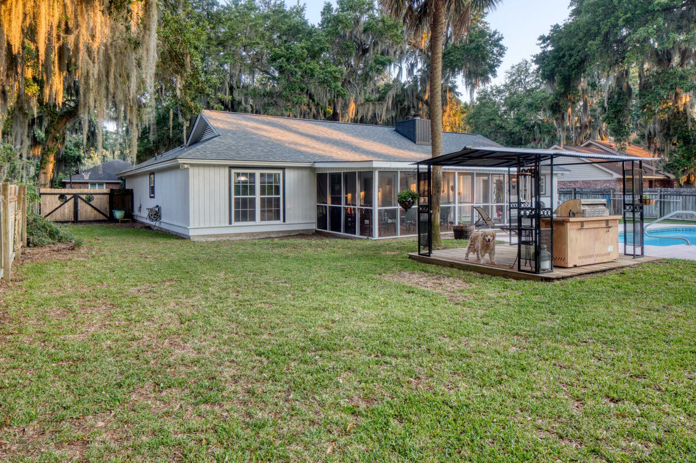 22 Ole Oak Rd