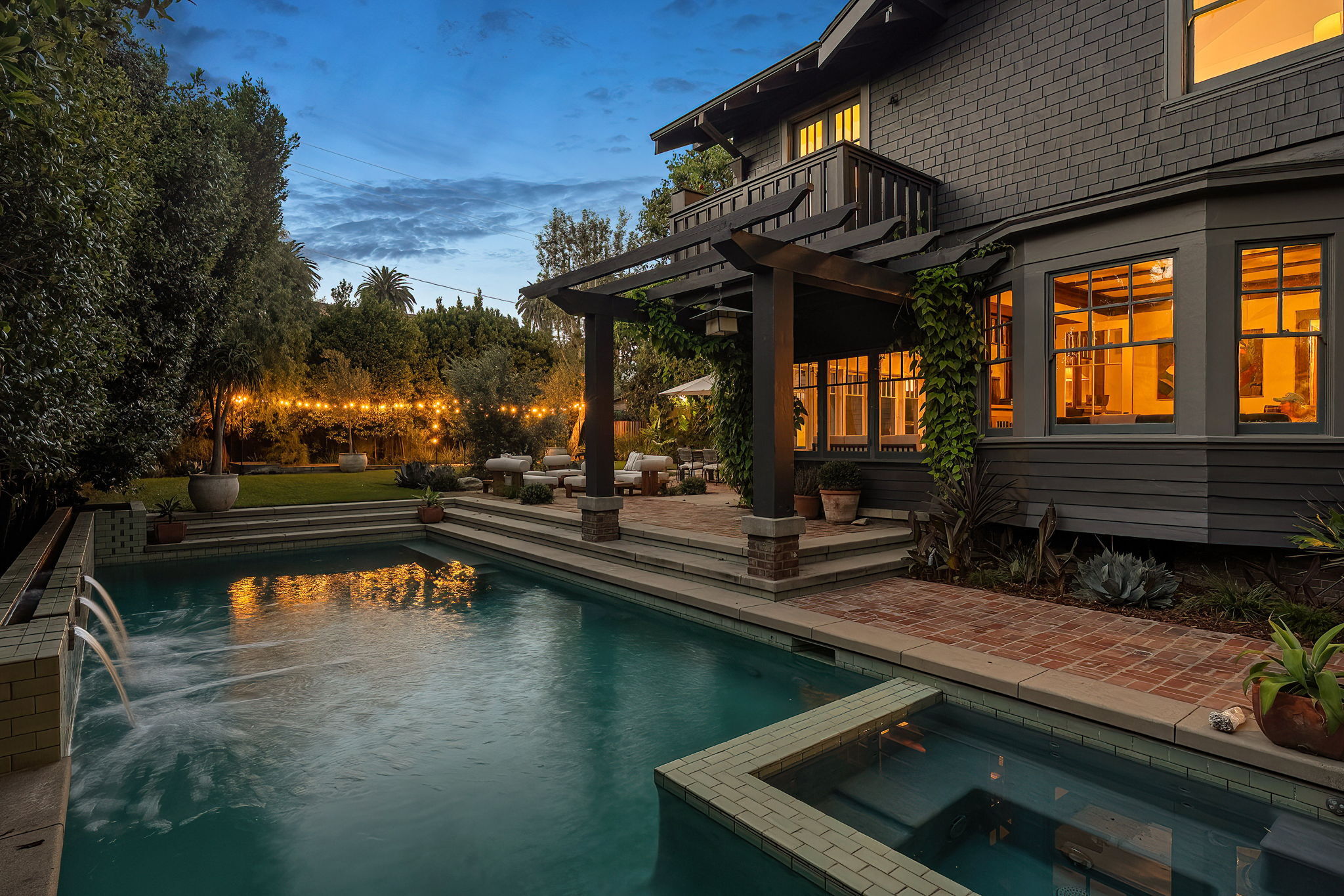 405 Palisades Avenue 