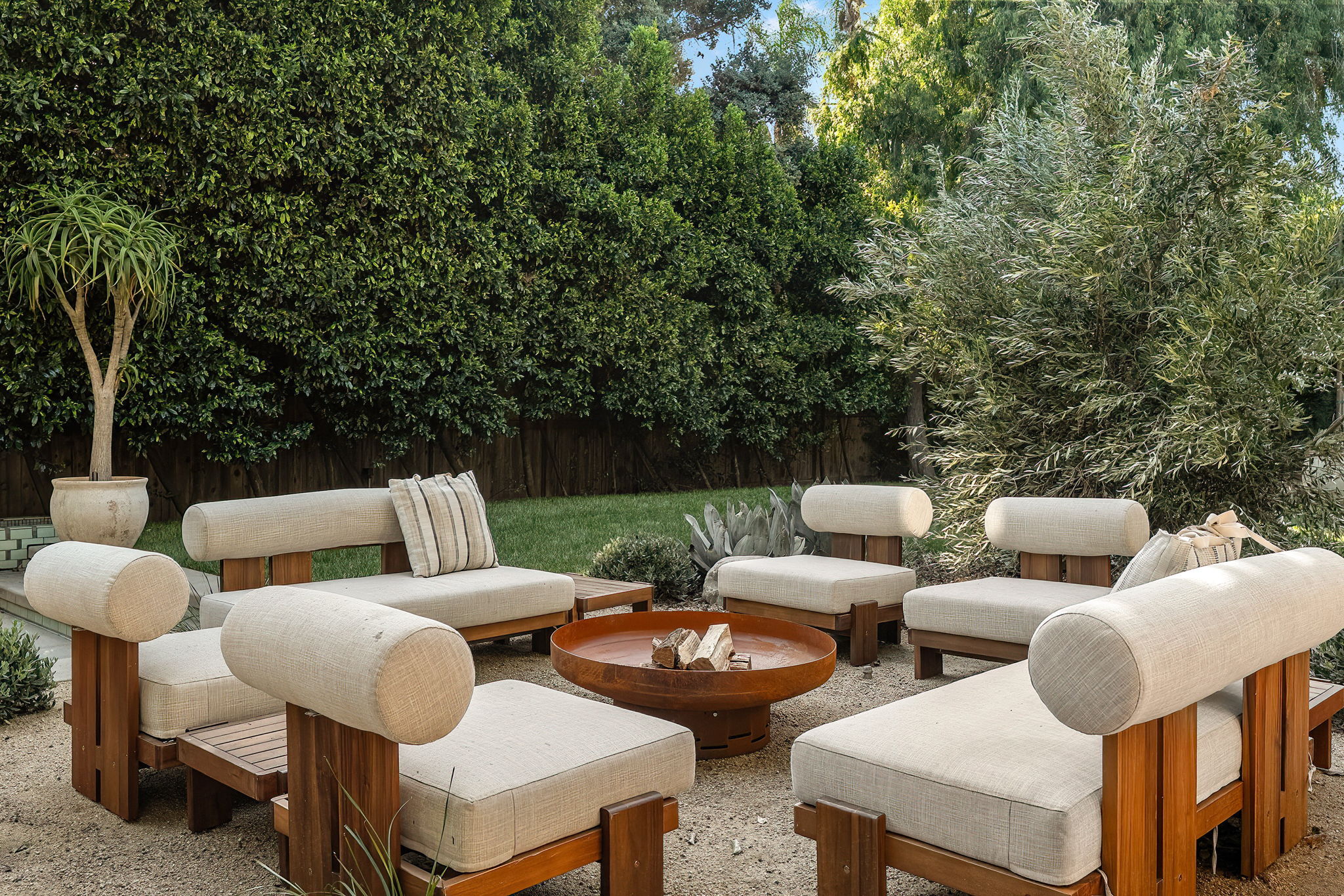 405 Palisades Avenue 