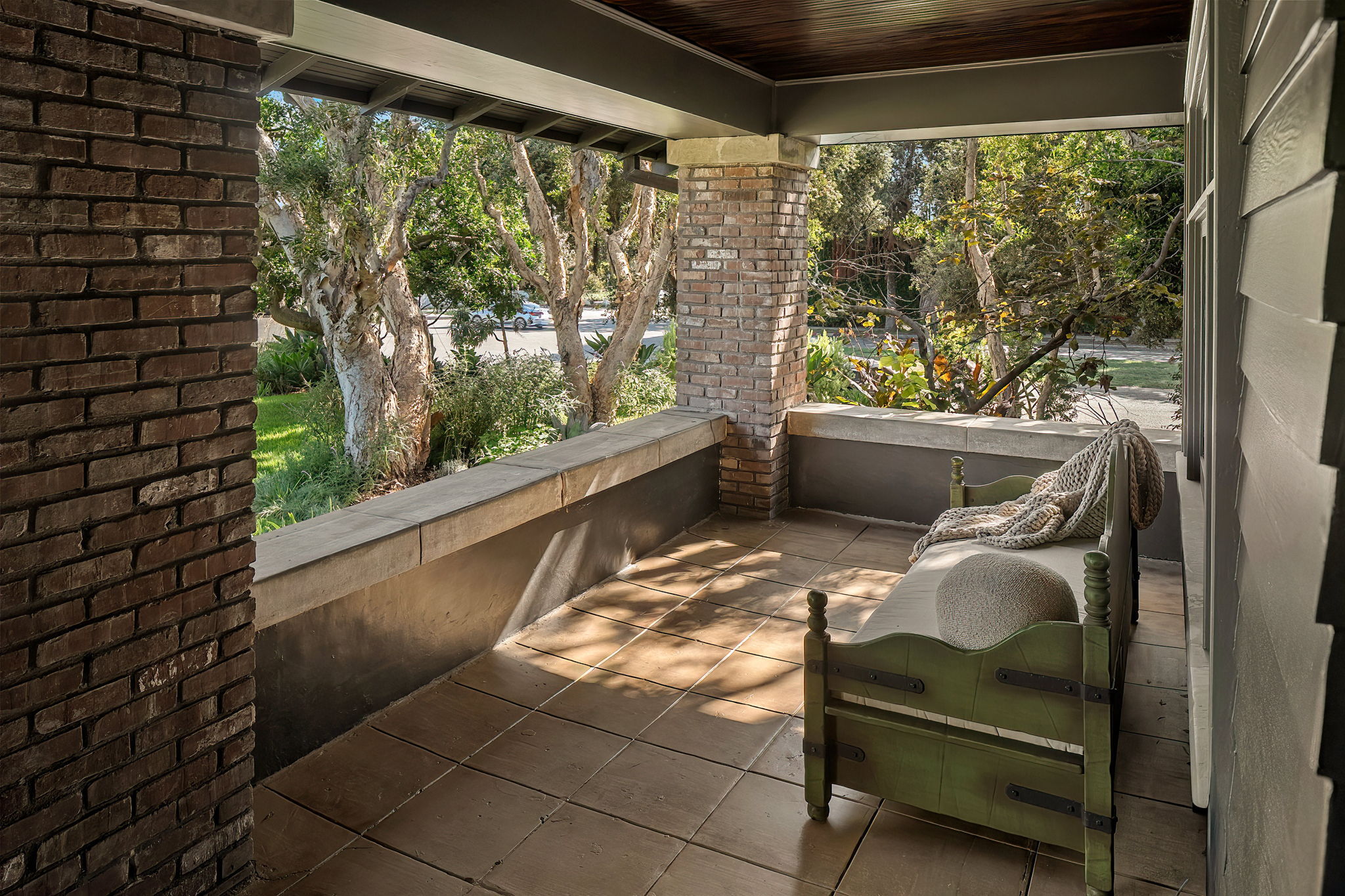 405 Palisades Avenue 