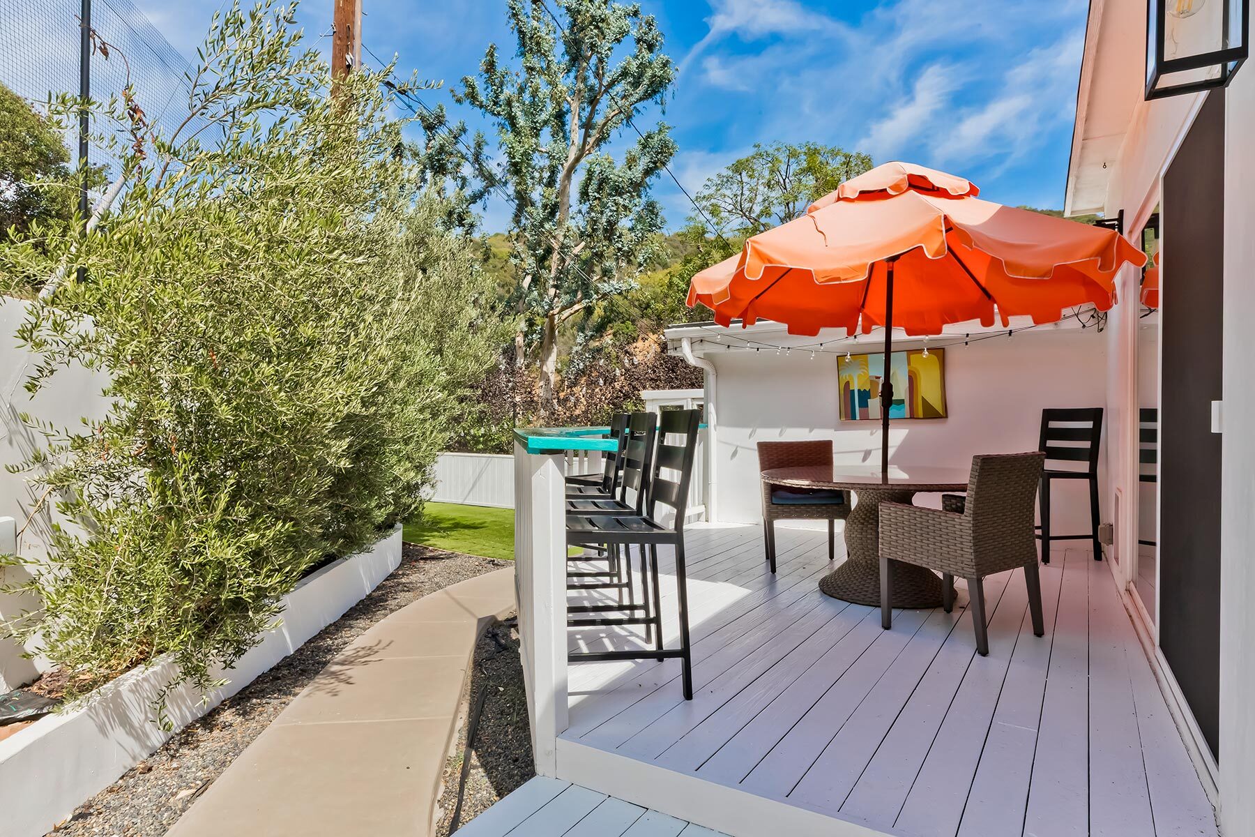 3493 Mandeville Canyon Road 