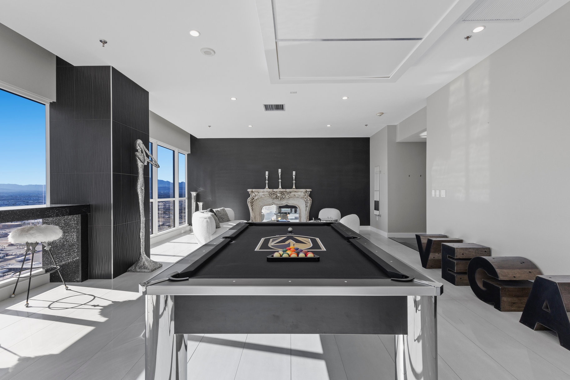 4575 Dean Martin Drive #3300