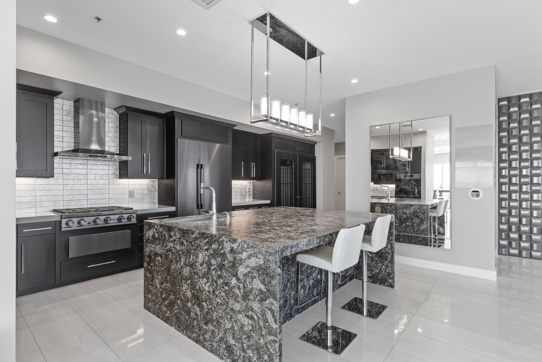 4575 Dean Martin Drive #3300