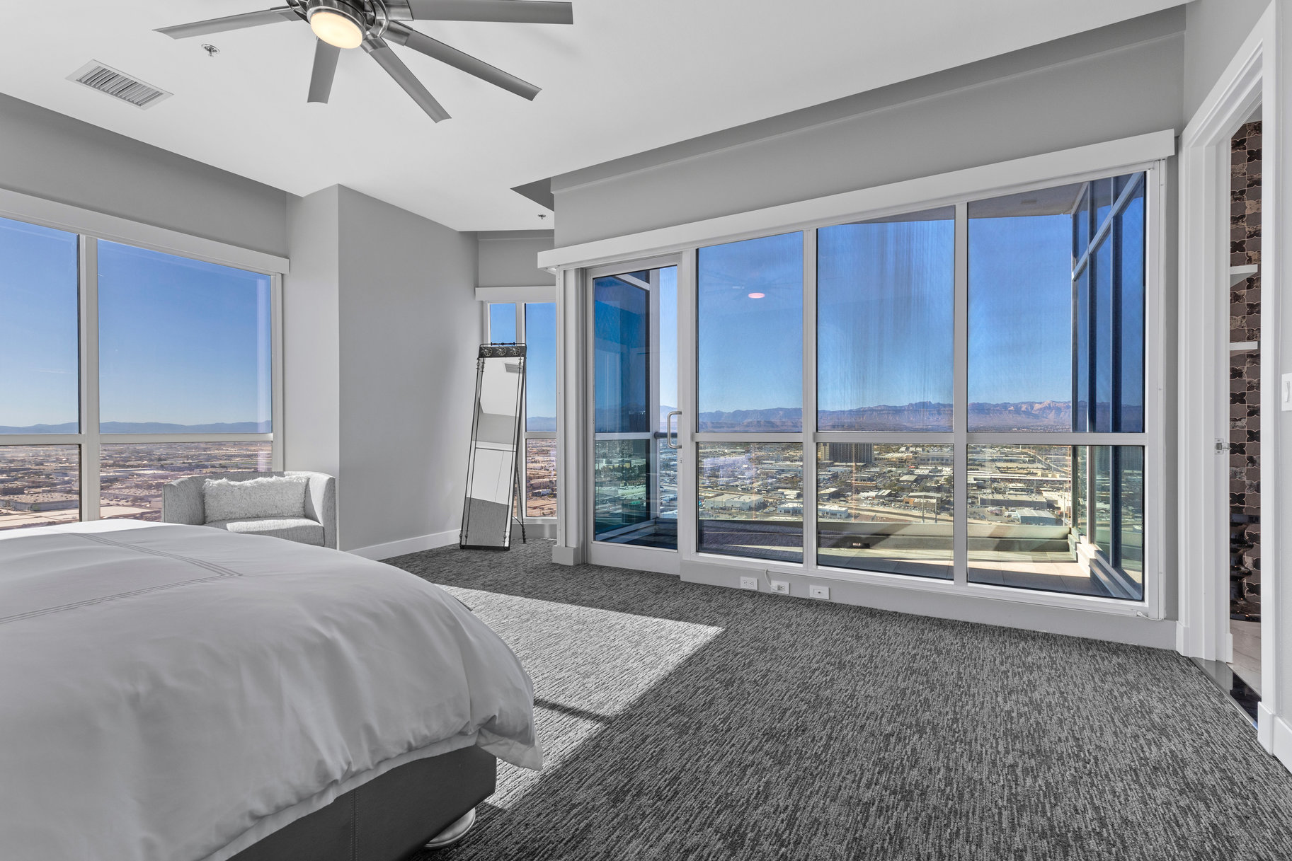 4575 Dean Martin Drive #3300