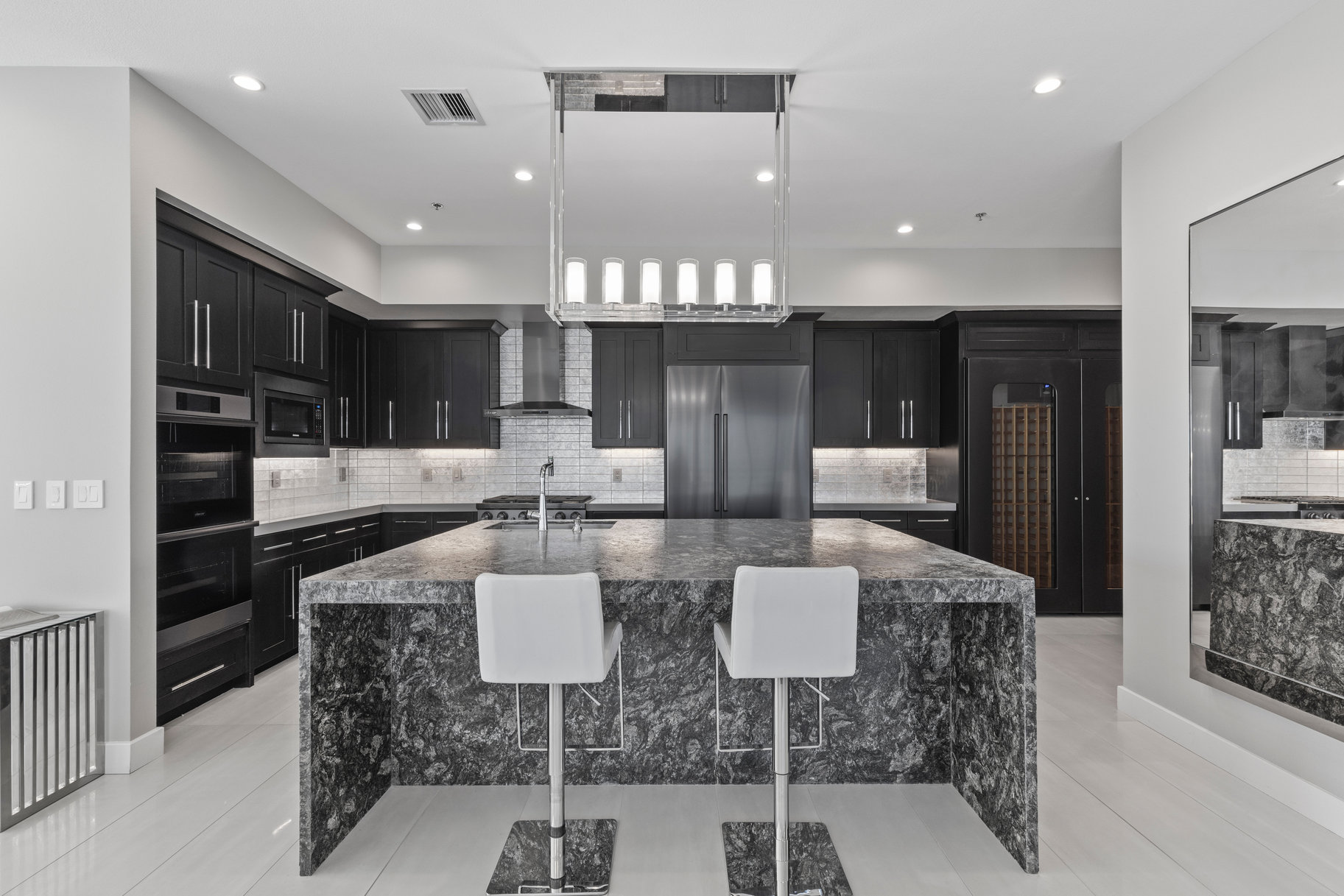 4575 Dean Martin Drive #3300