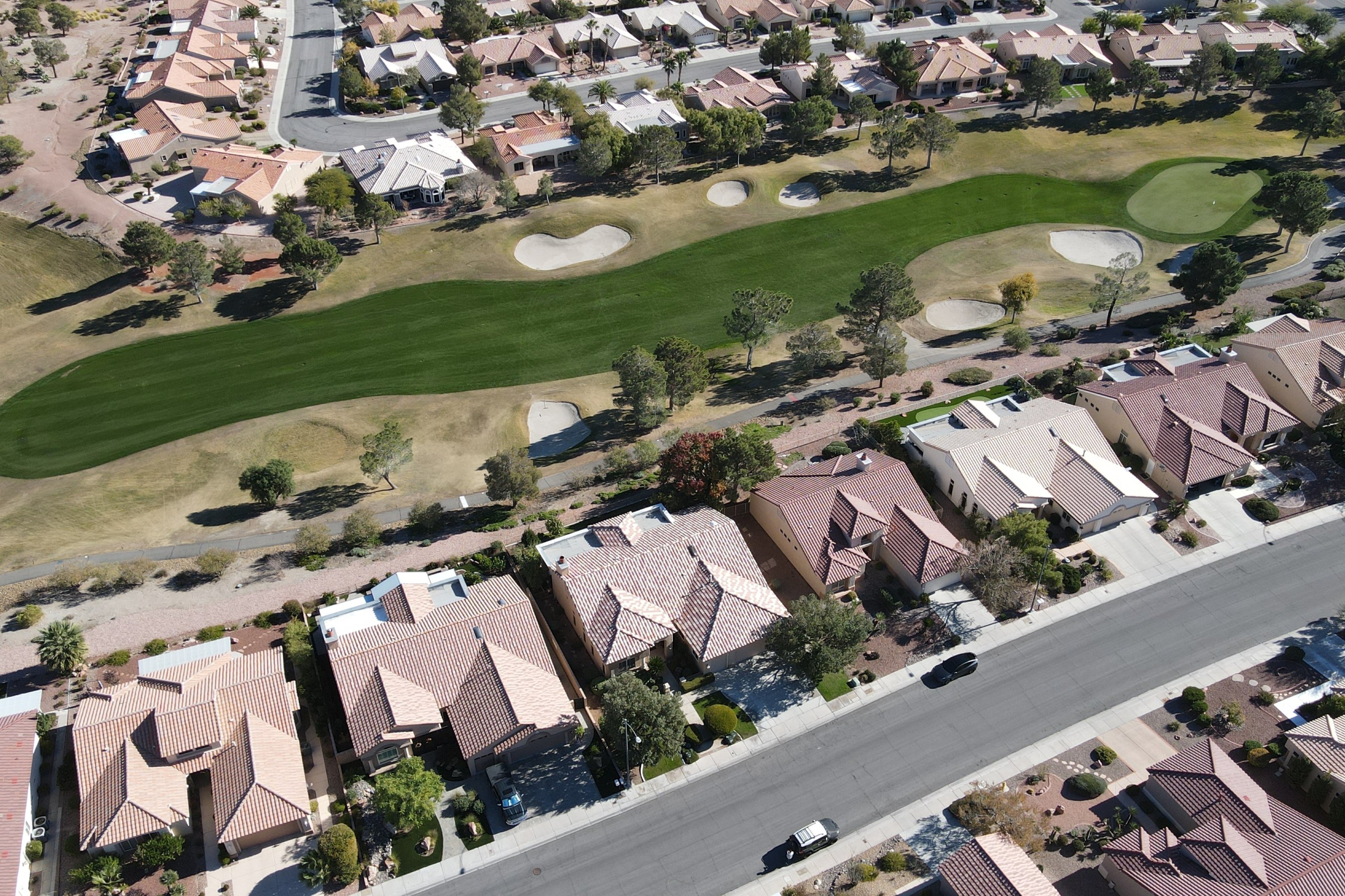 3024 Highland Falls Drive