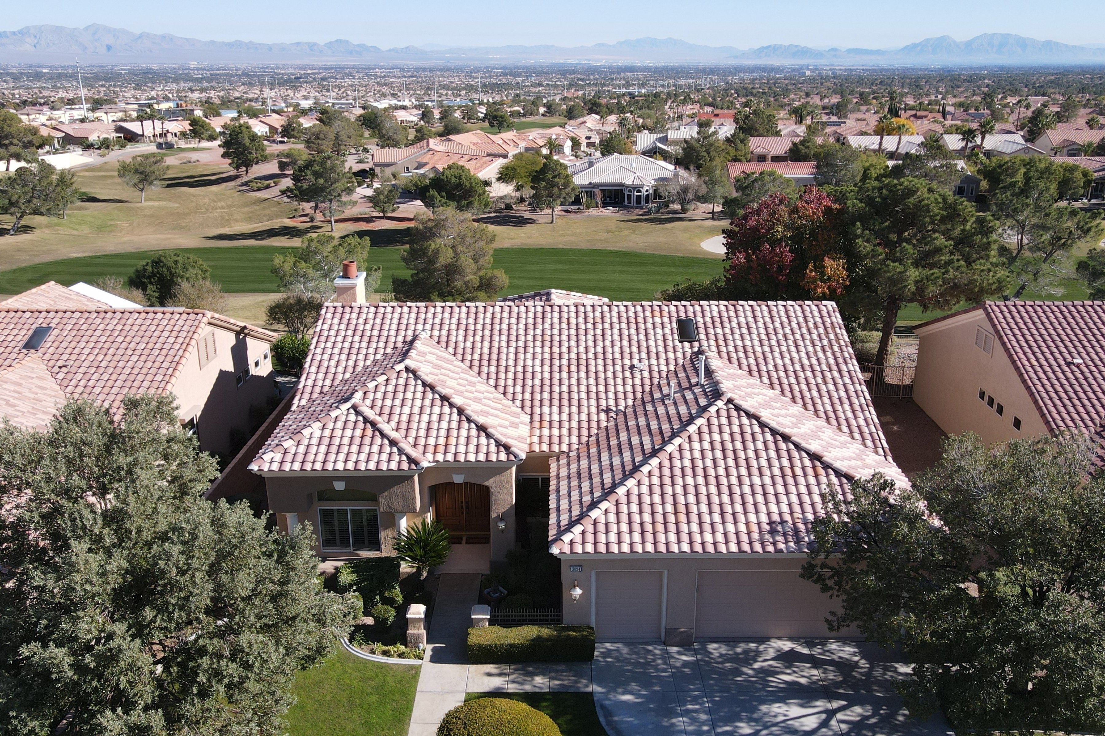 3024 Highland Falls Drive