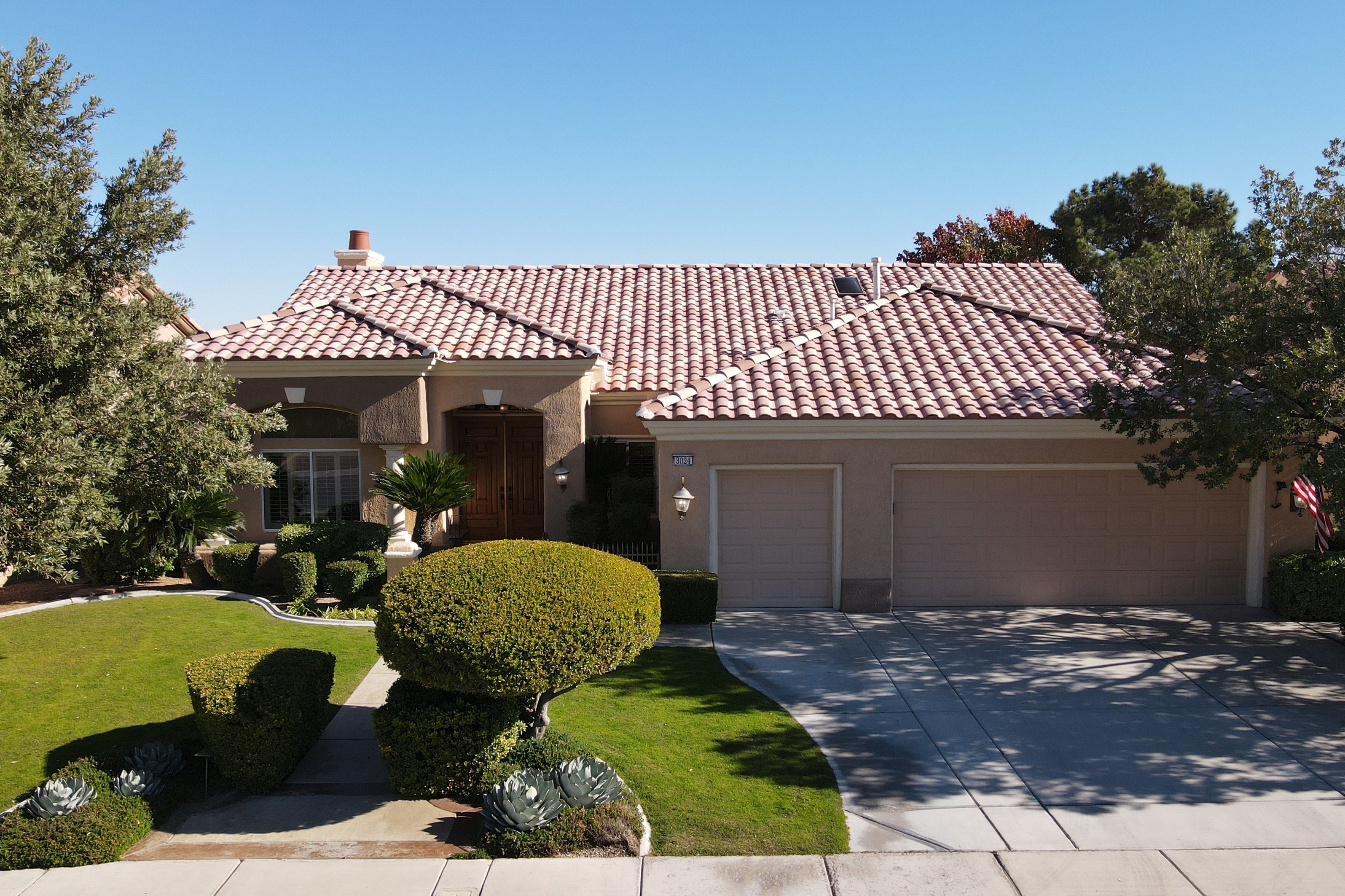 3024 Highland Falls Drive