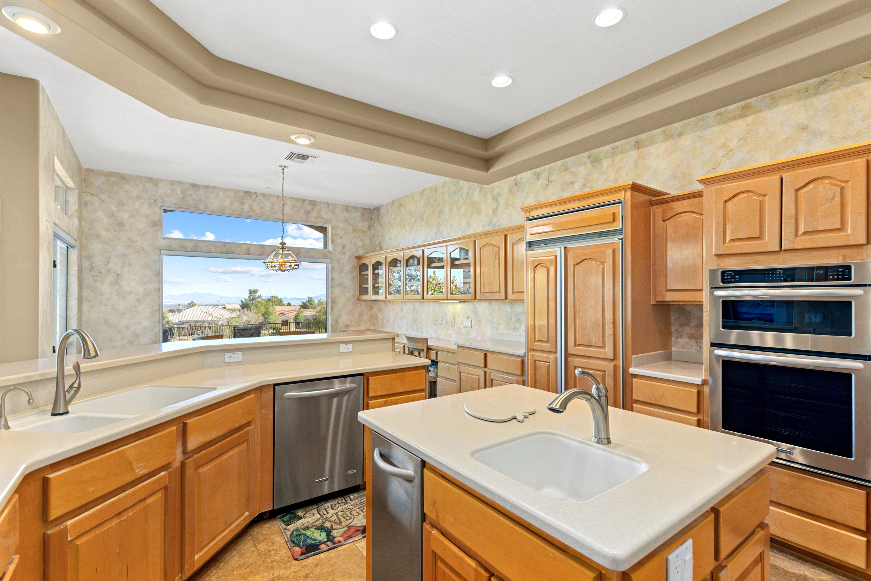 3024 Highland Falls Drive