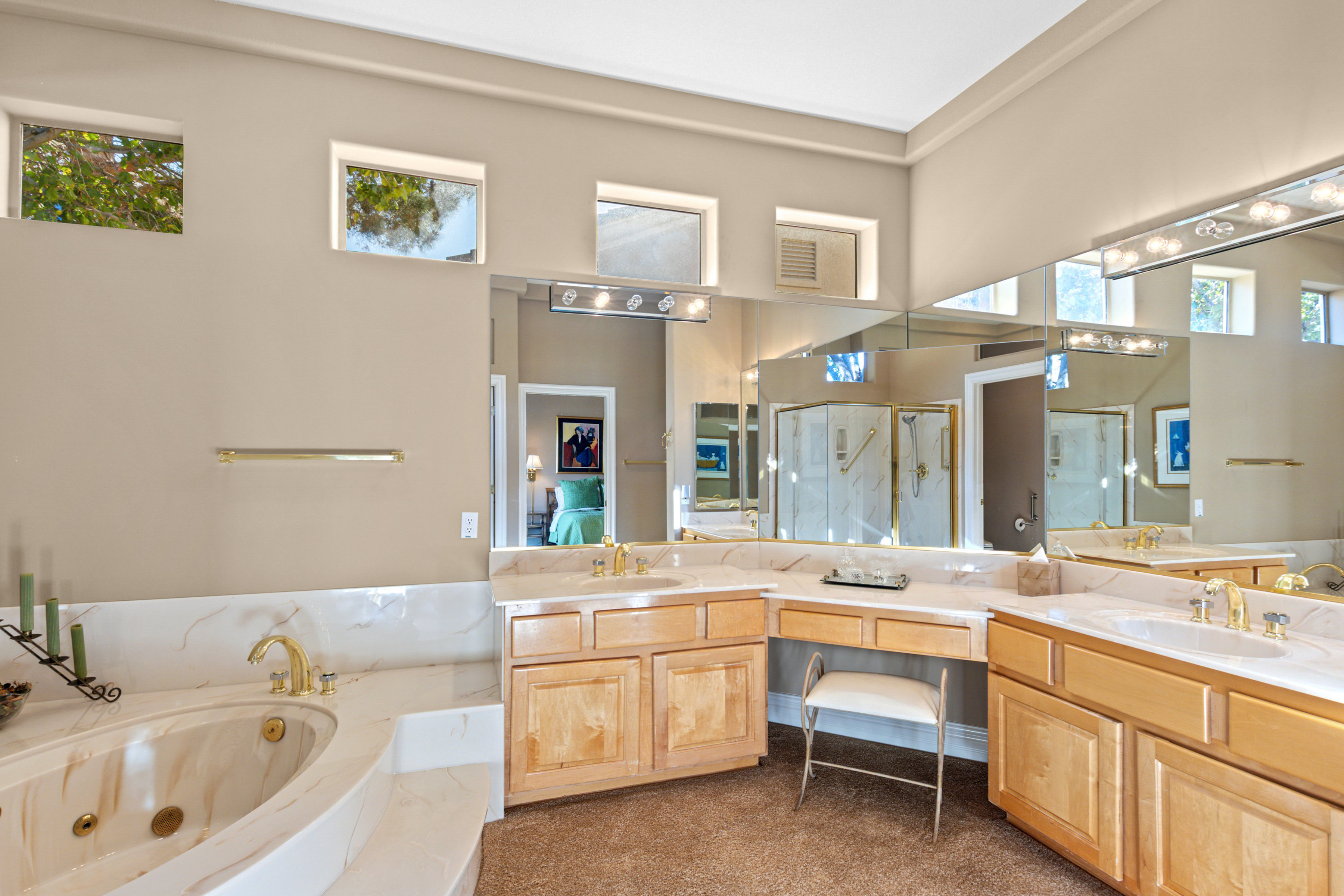 3024 Highland Falls Drive
