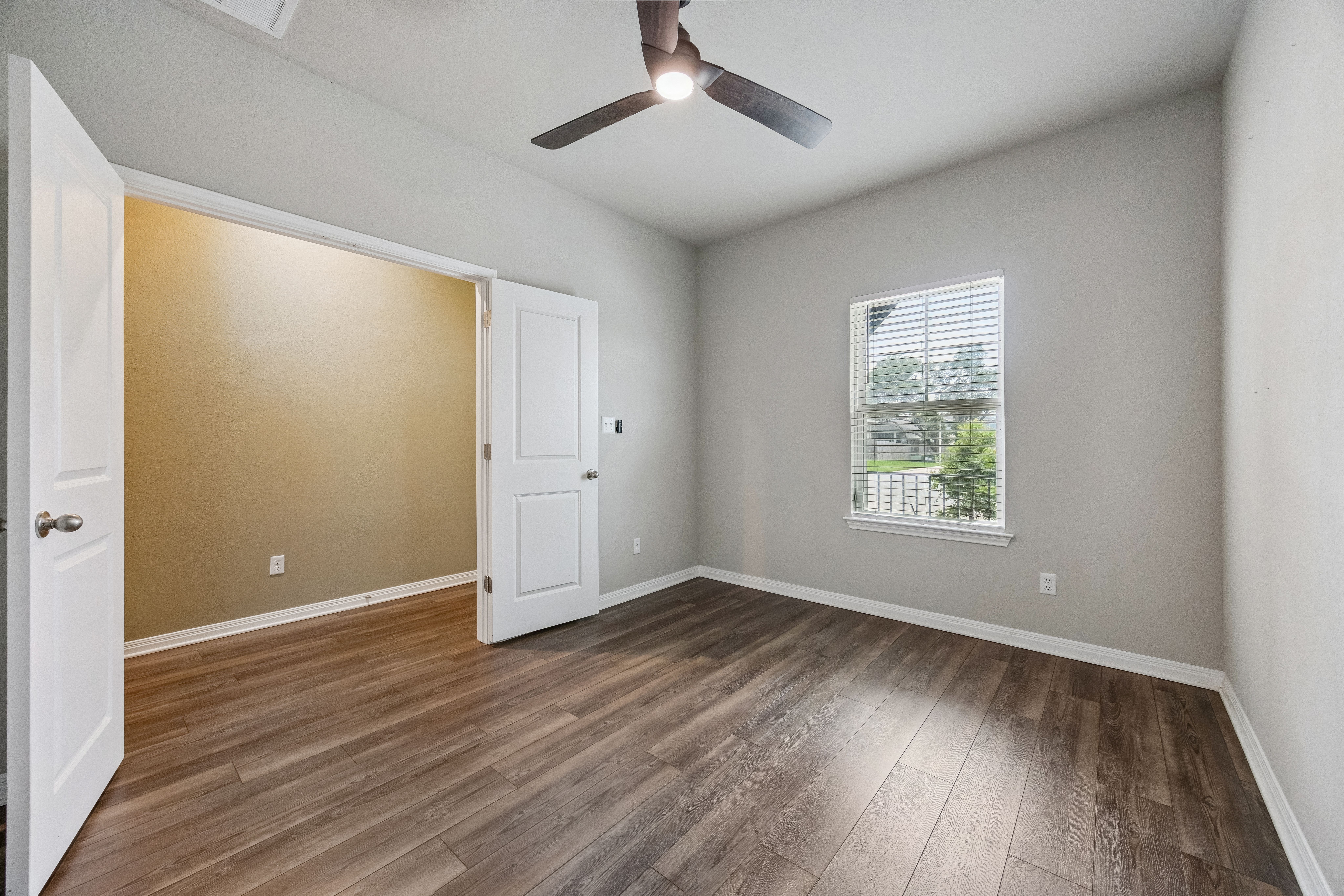 11611 Copperstone Avenue # 102 