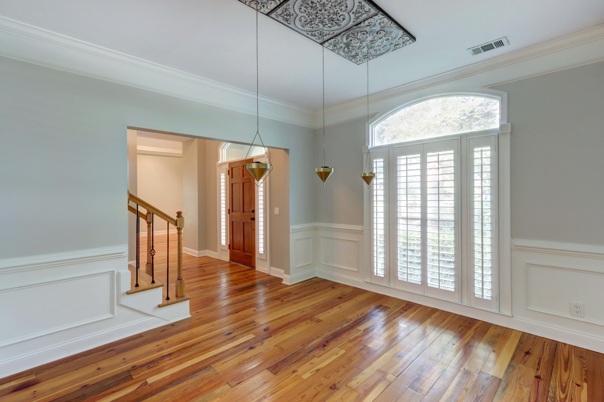 13 Hickory Grove Pt