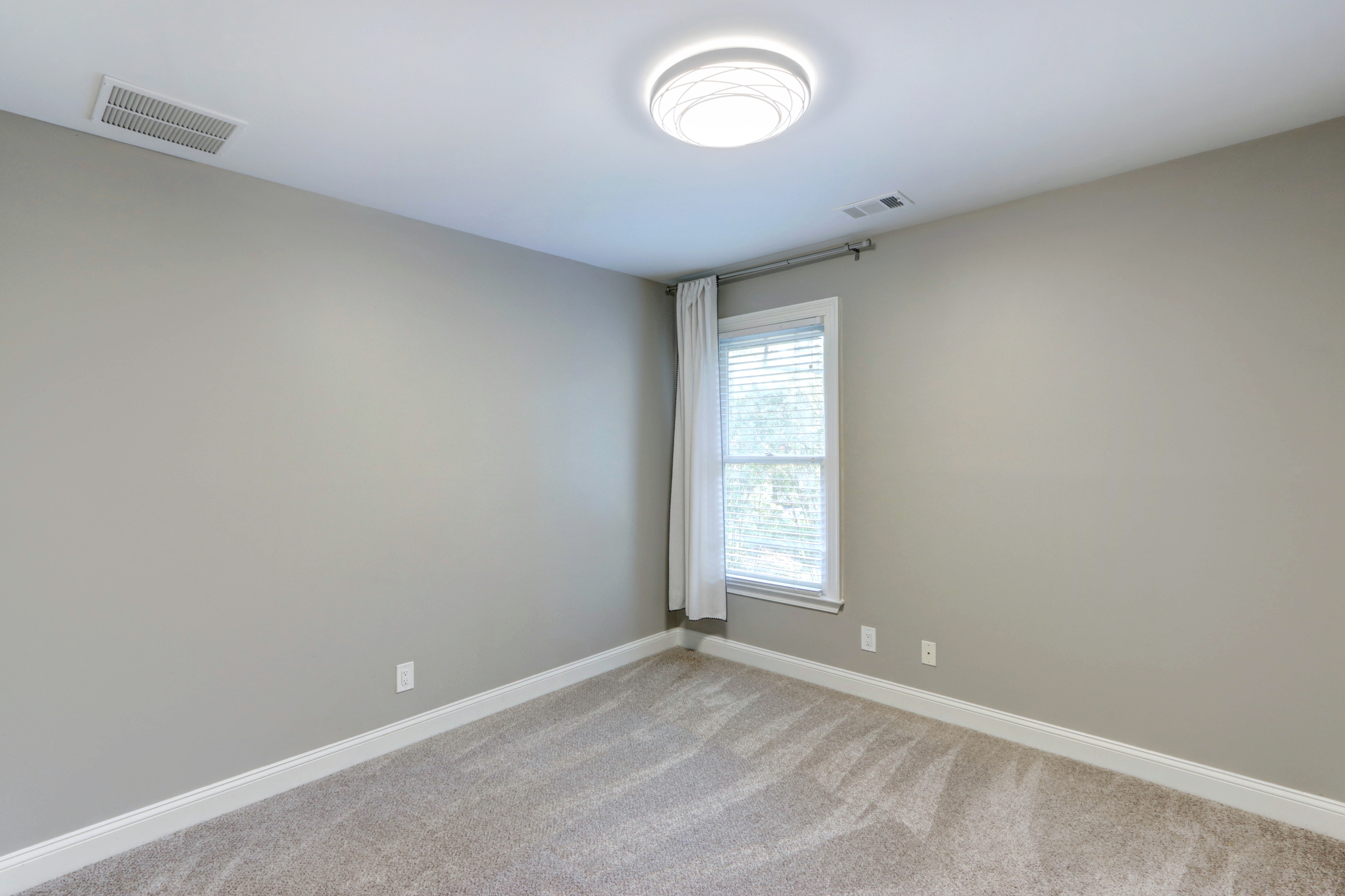 13 Hickory Grove Pt