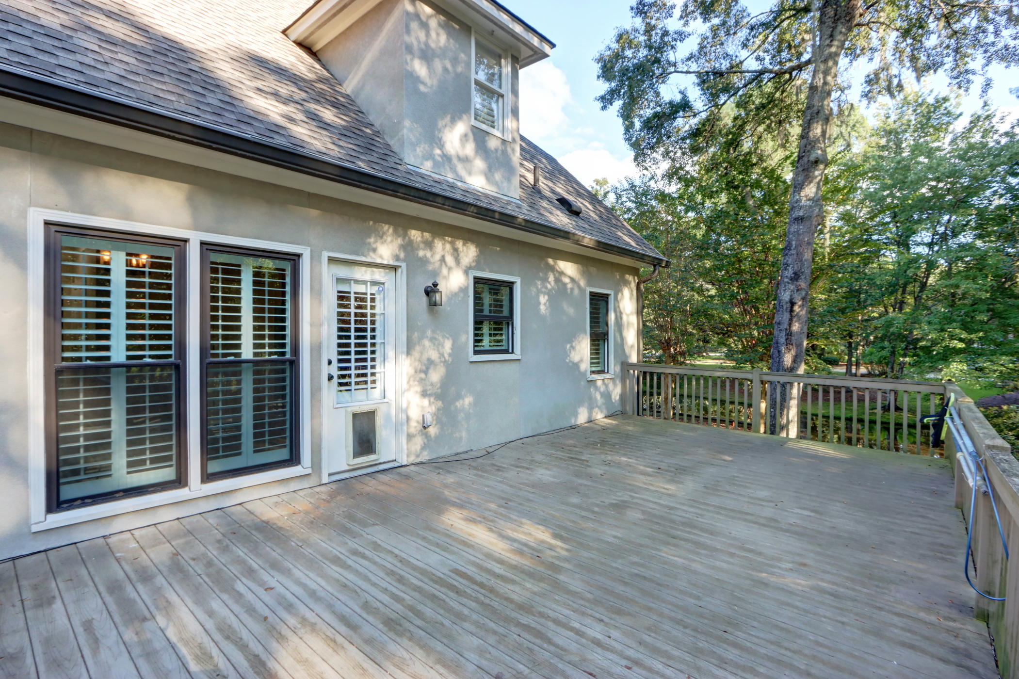 13 Hickory Grove Pt