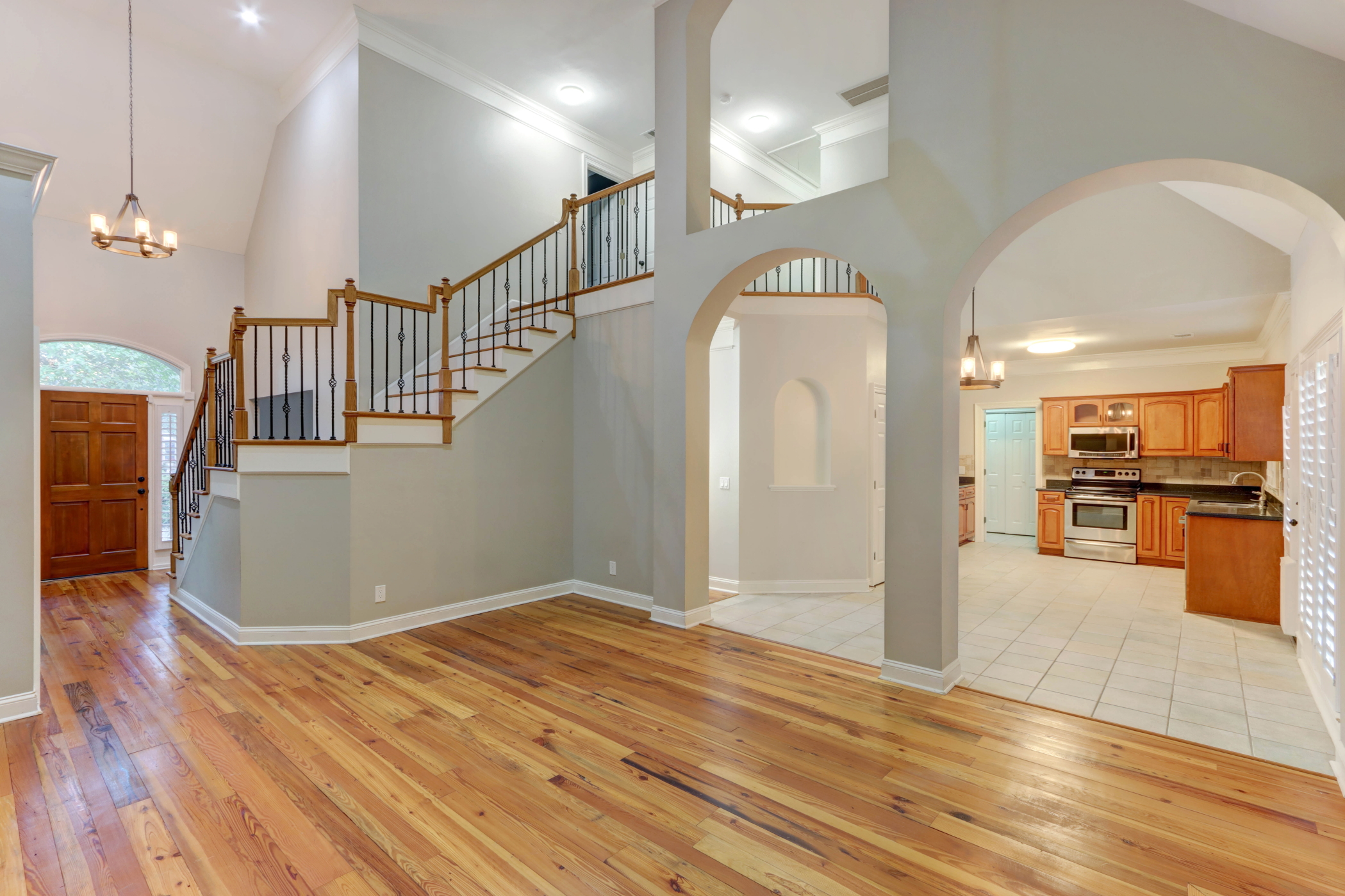 13 Hickory Grove Pt