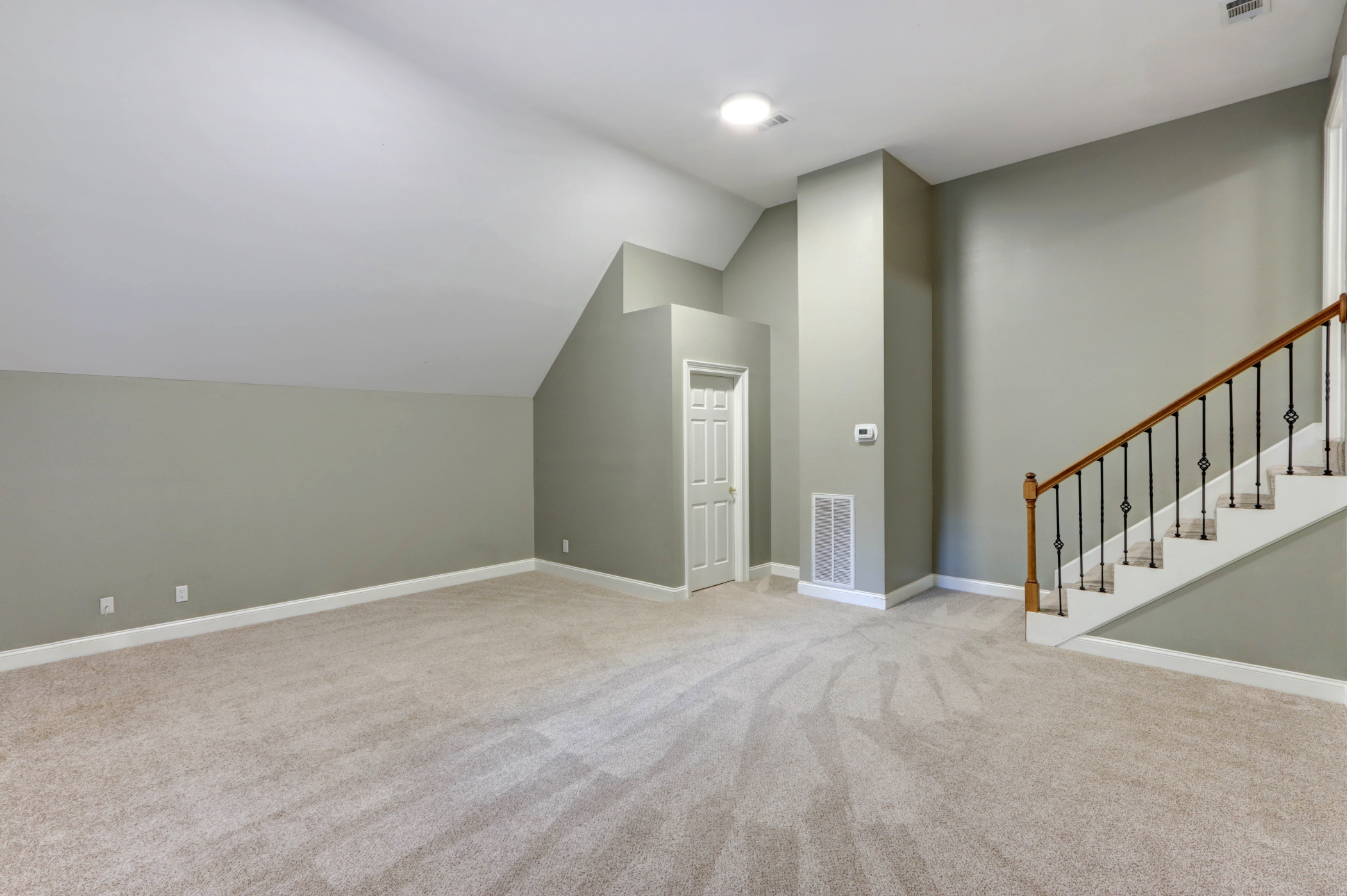 13 Hickory Grove Pt