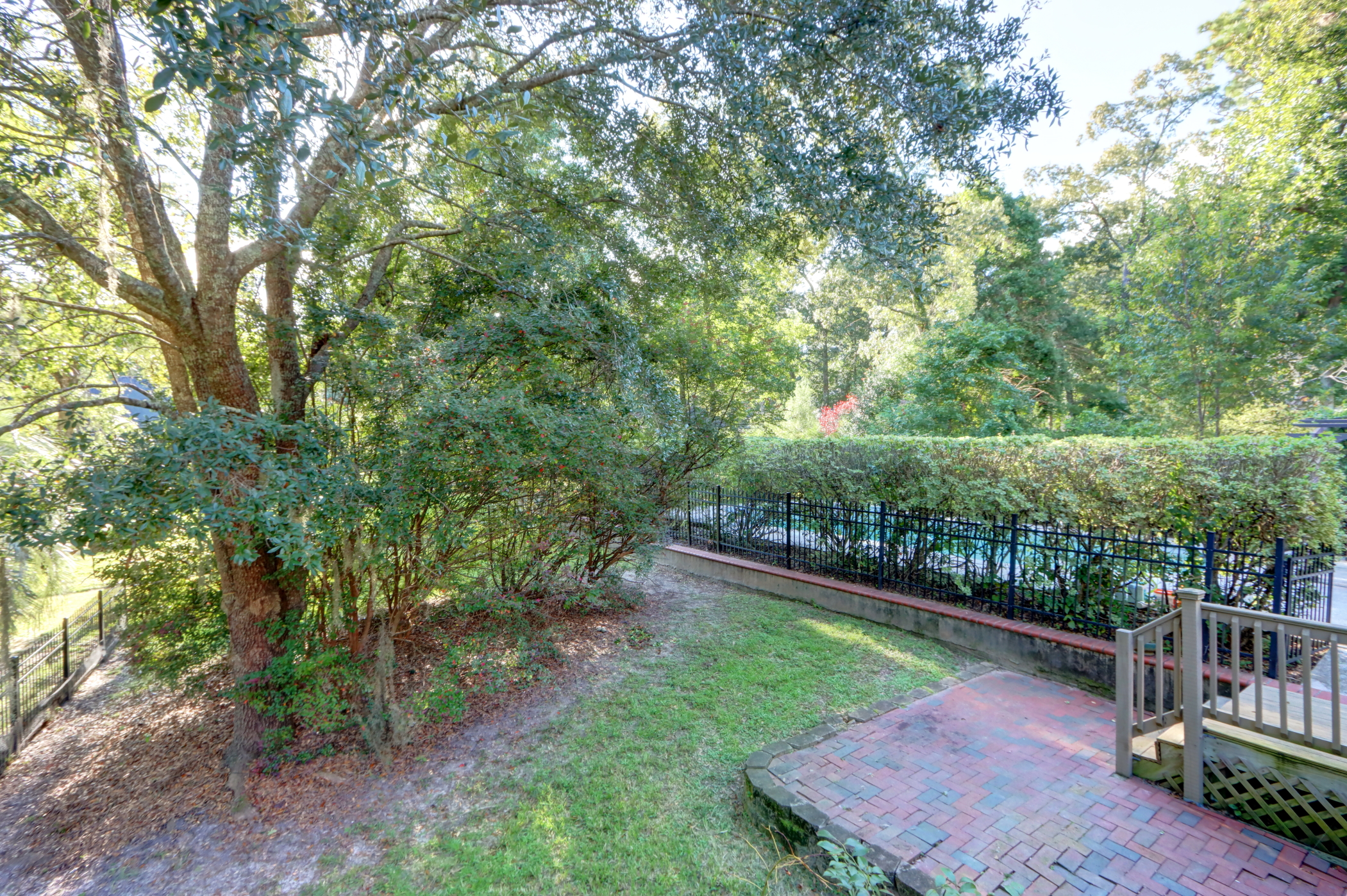 13 Hickory Grove Pt