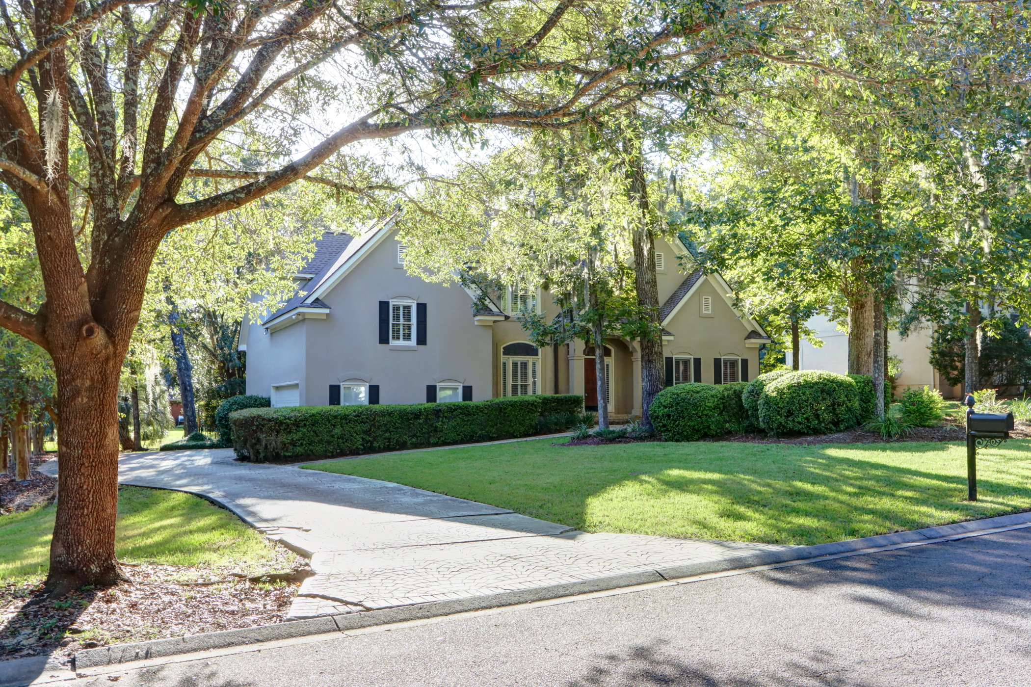 13 Hickory Grove Pt