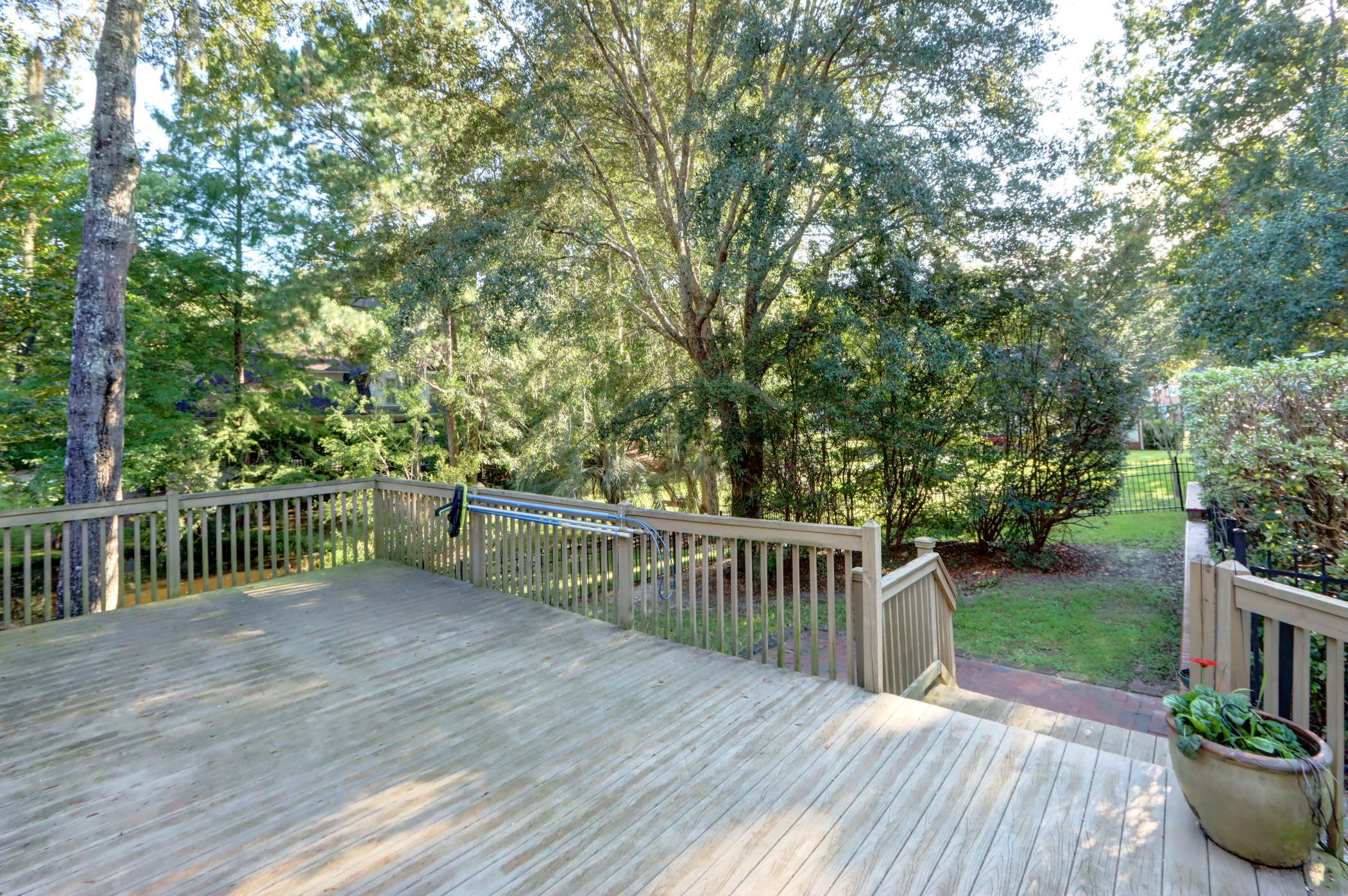 13 Hickory Grove Pt