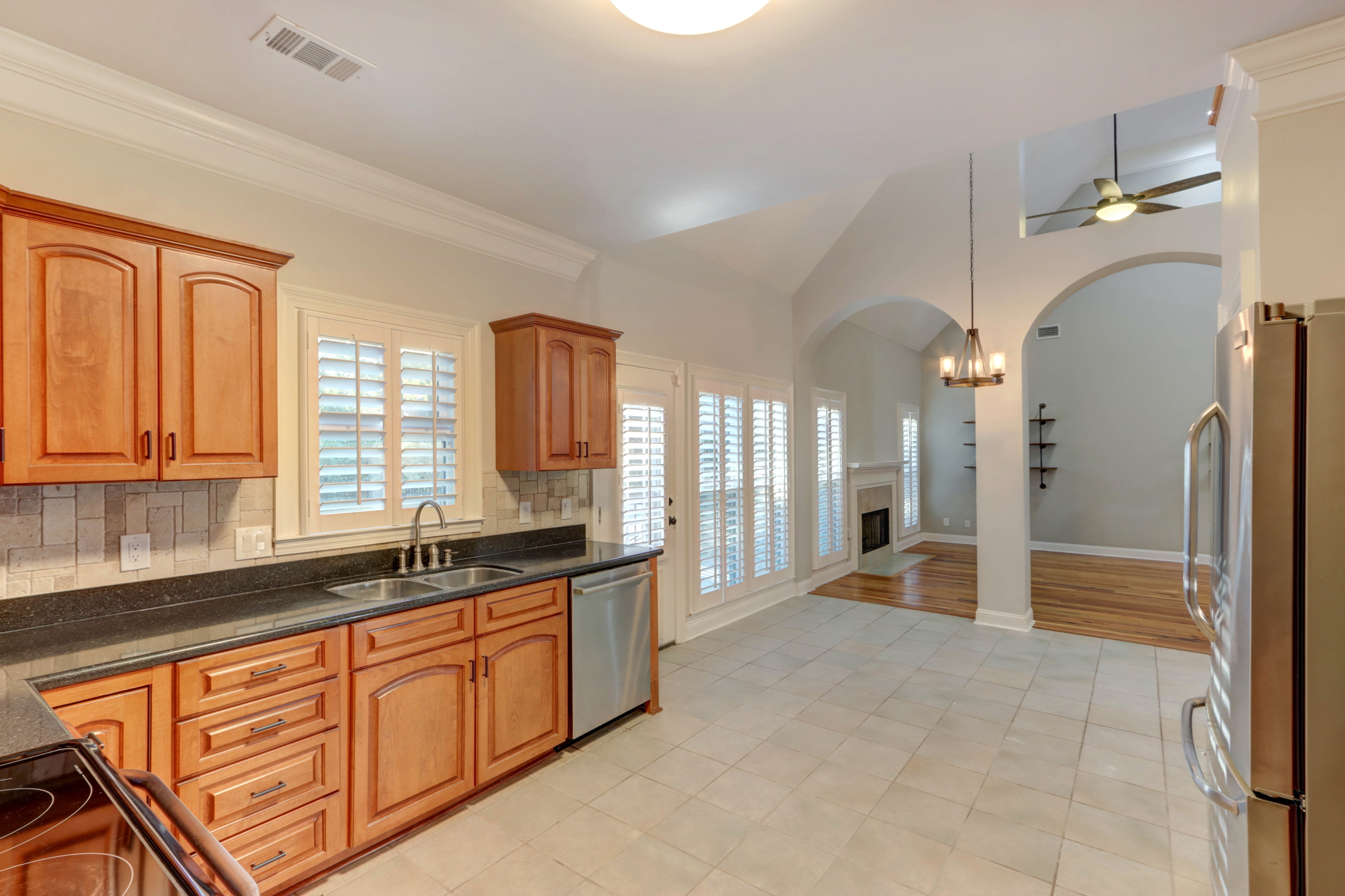 13 Hickory Grove Pt