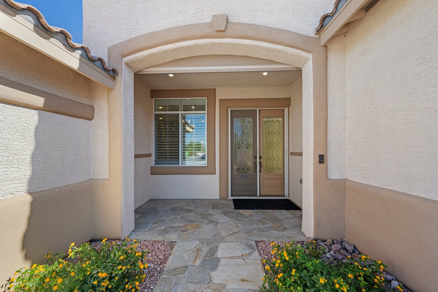 1035 Triumphant Street