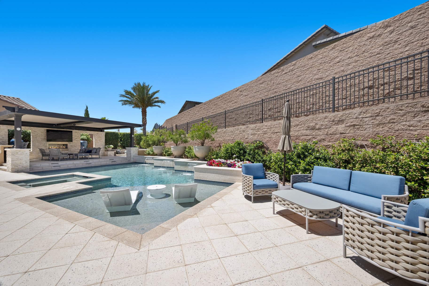 13 Durini Court