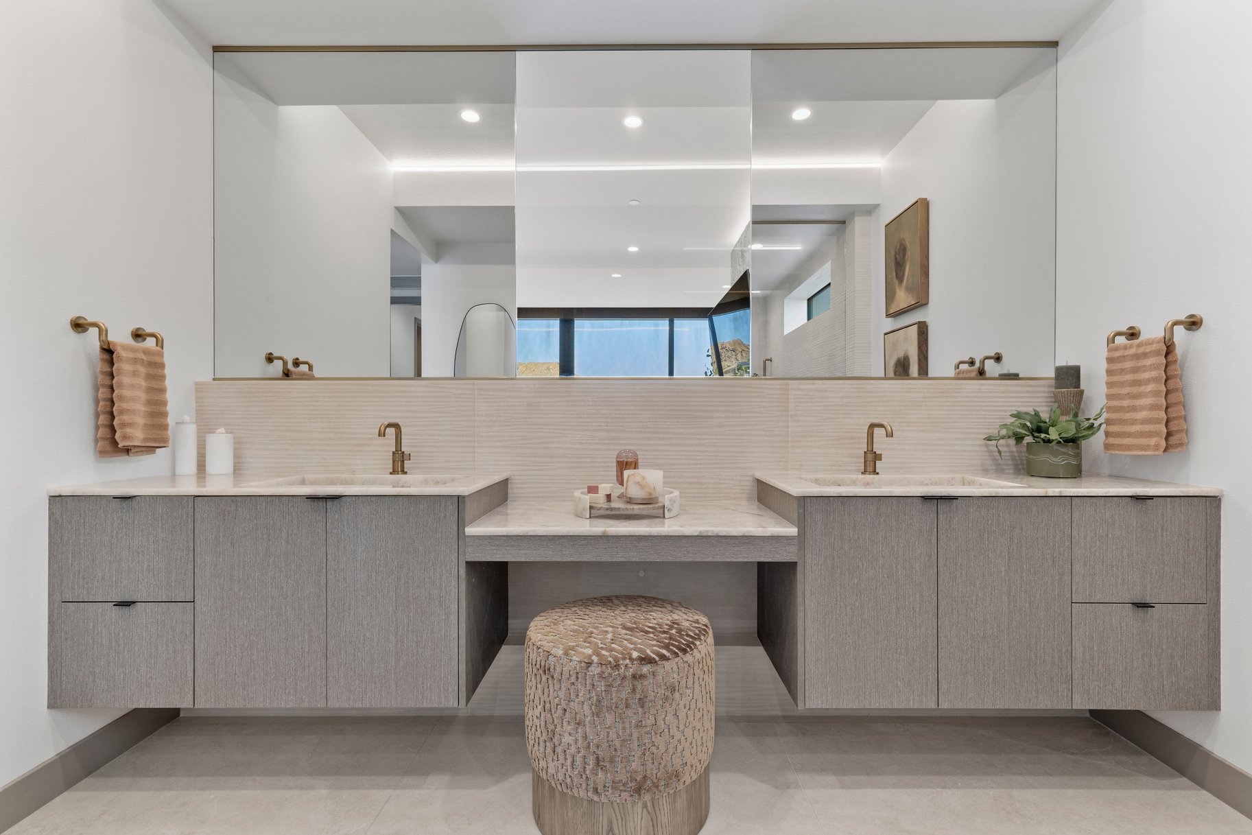 50 Lakefront Drive