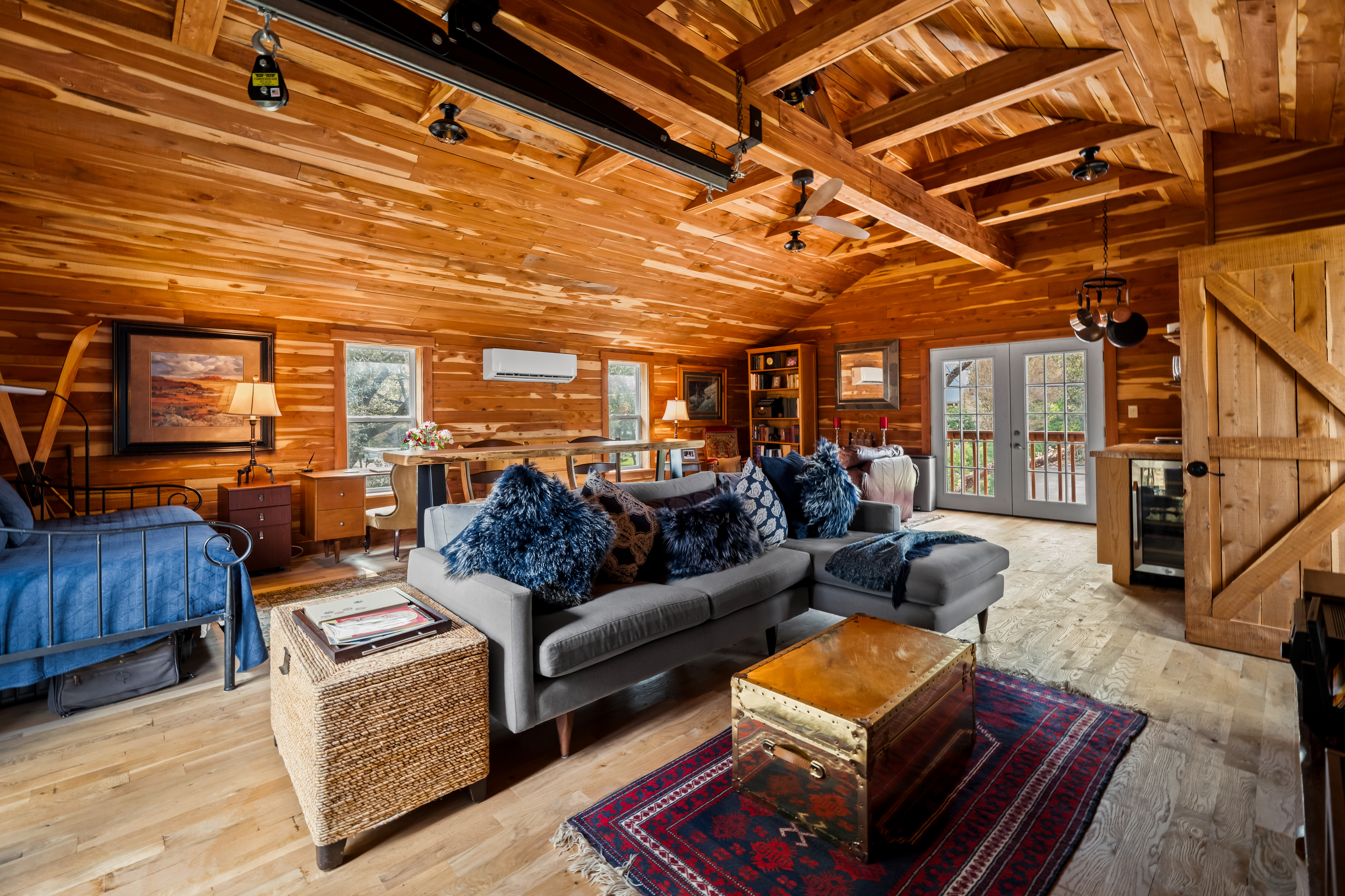 2701 & 2703 De Soto Drive 