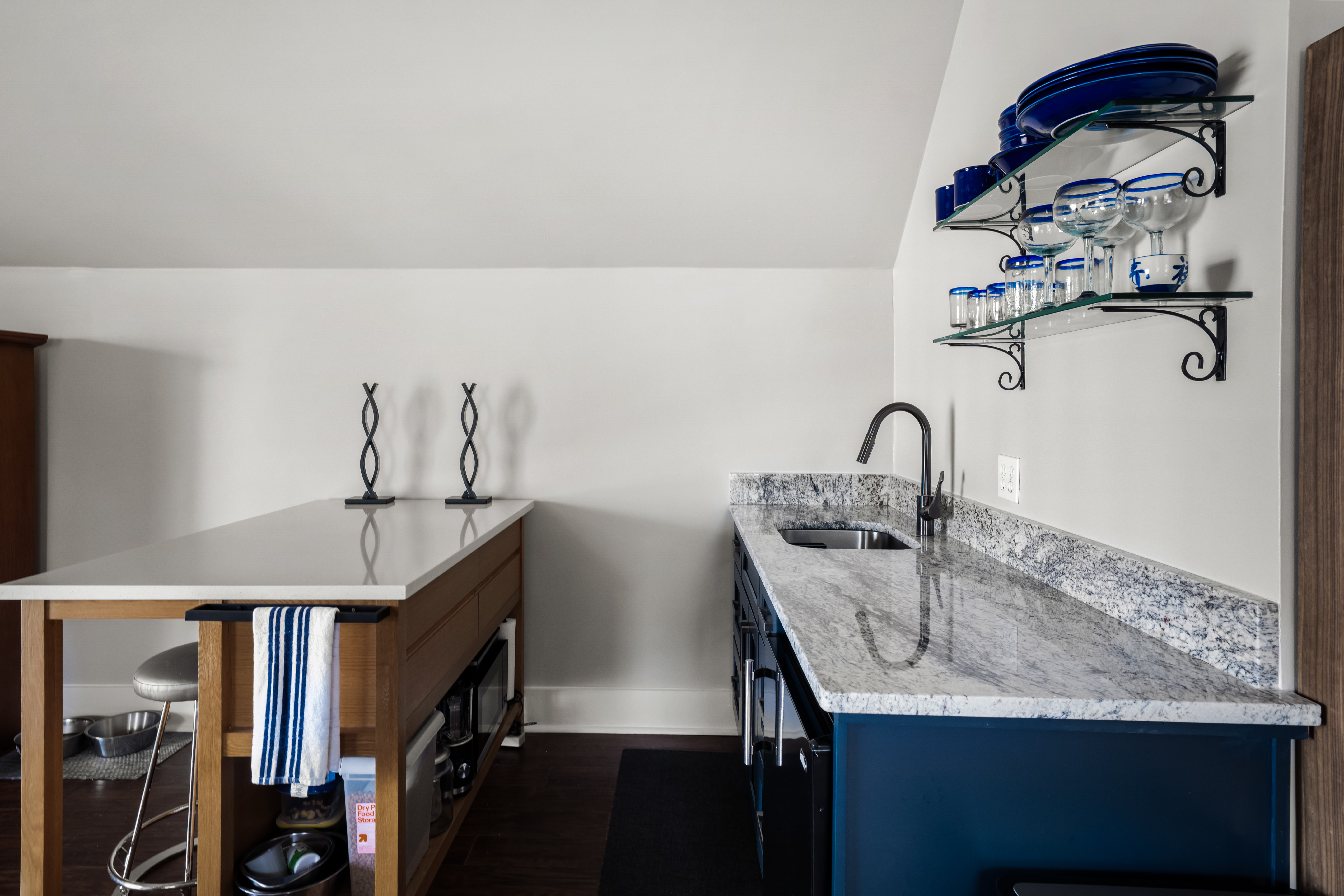 2701 & 2703 De Soto Drive 