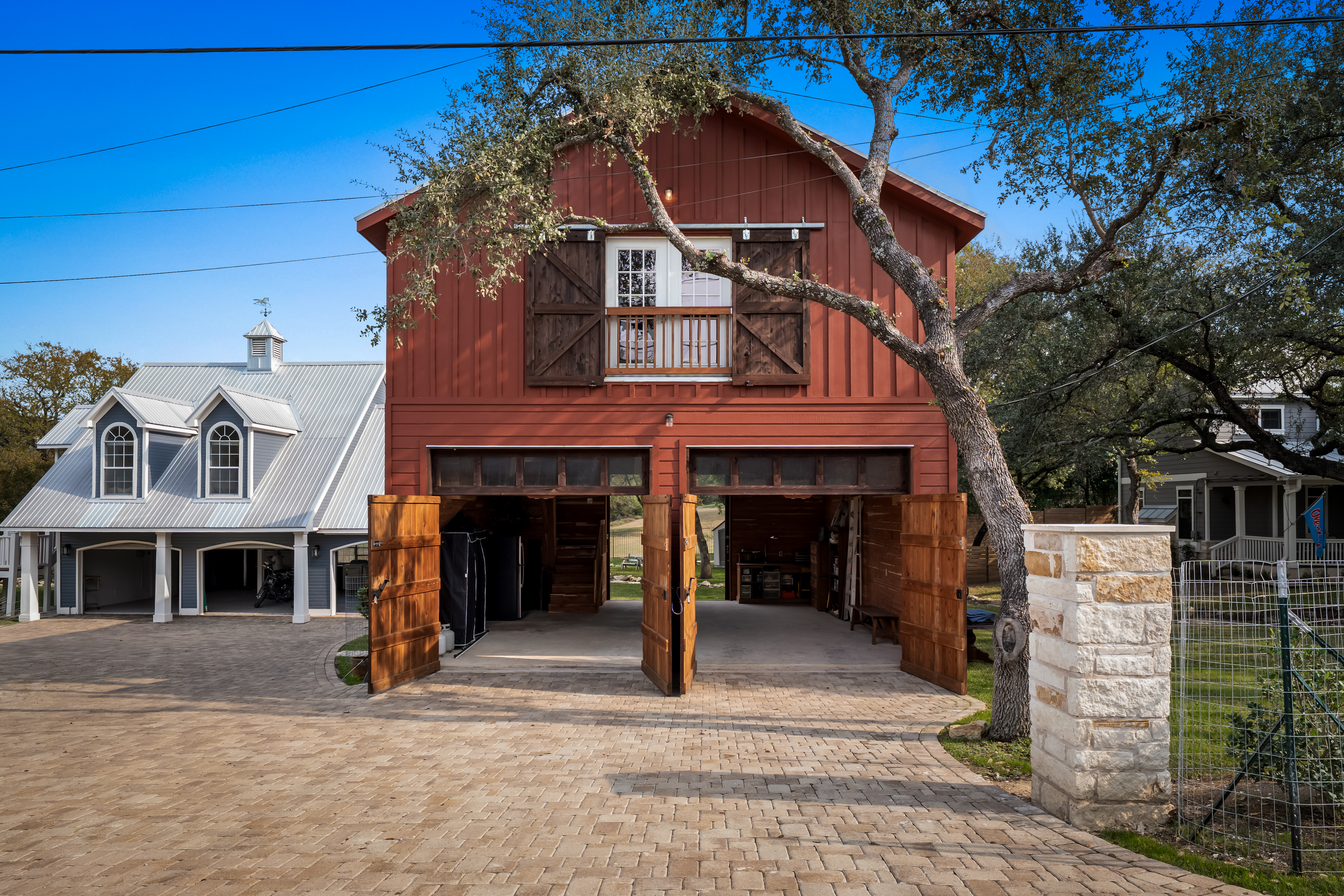 2701 & 2703 De Soto Drive 