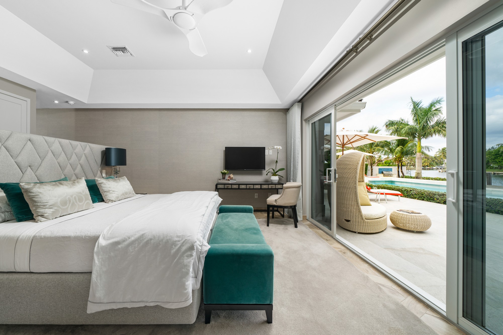 Casa de Praia Lot 6 Block 35 Edgewater Drive