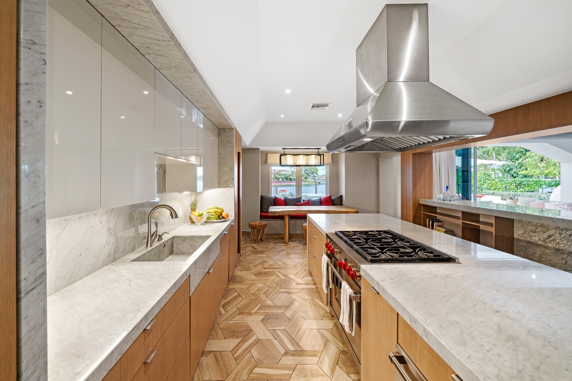 Casa de Praia Lot 6 Block 35 Edgewater Drive