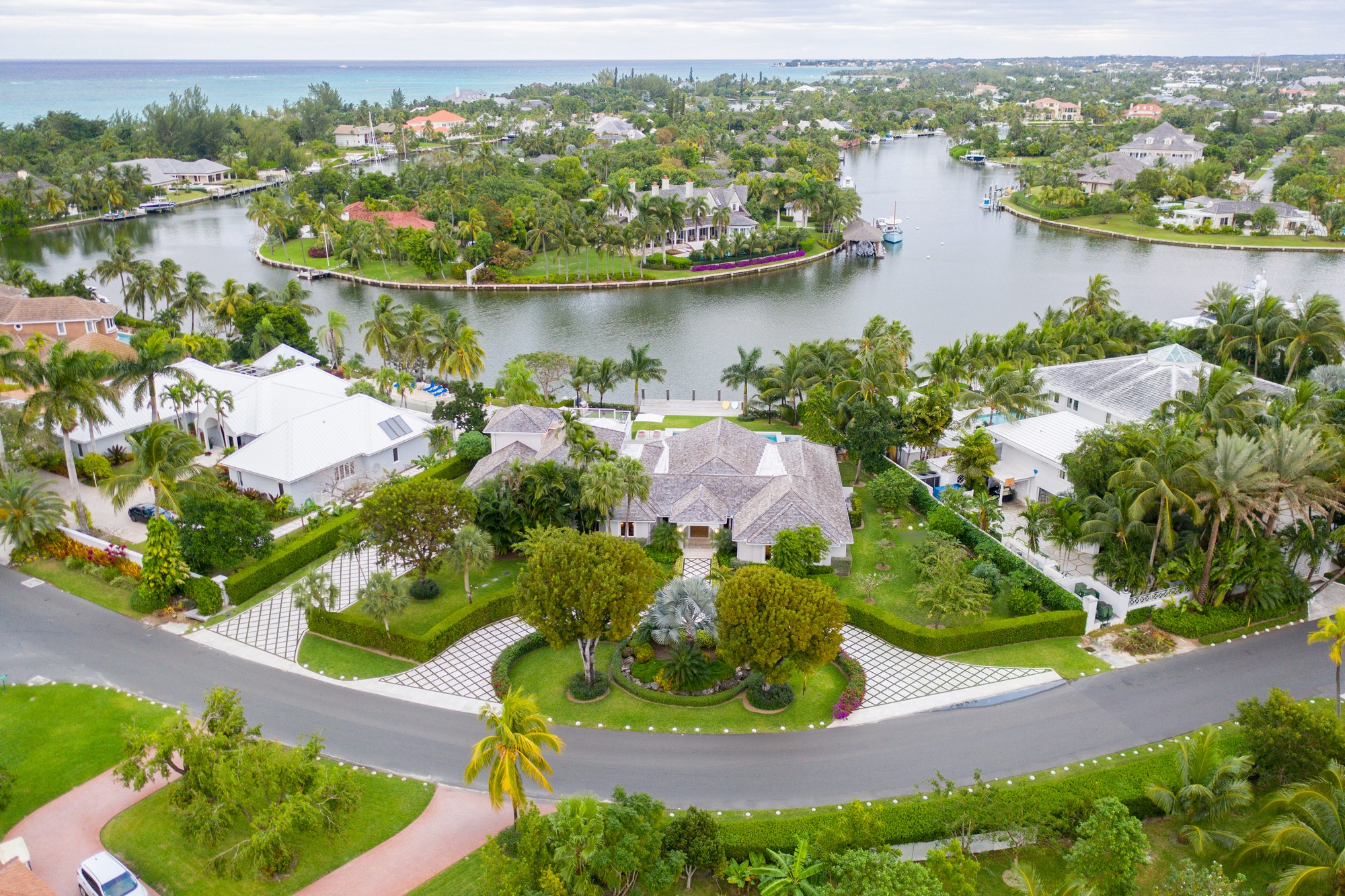 Casa de Praia Lot 6 Block 35 Edgewater Drive