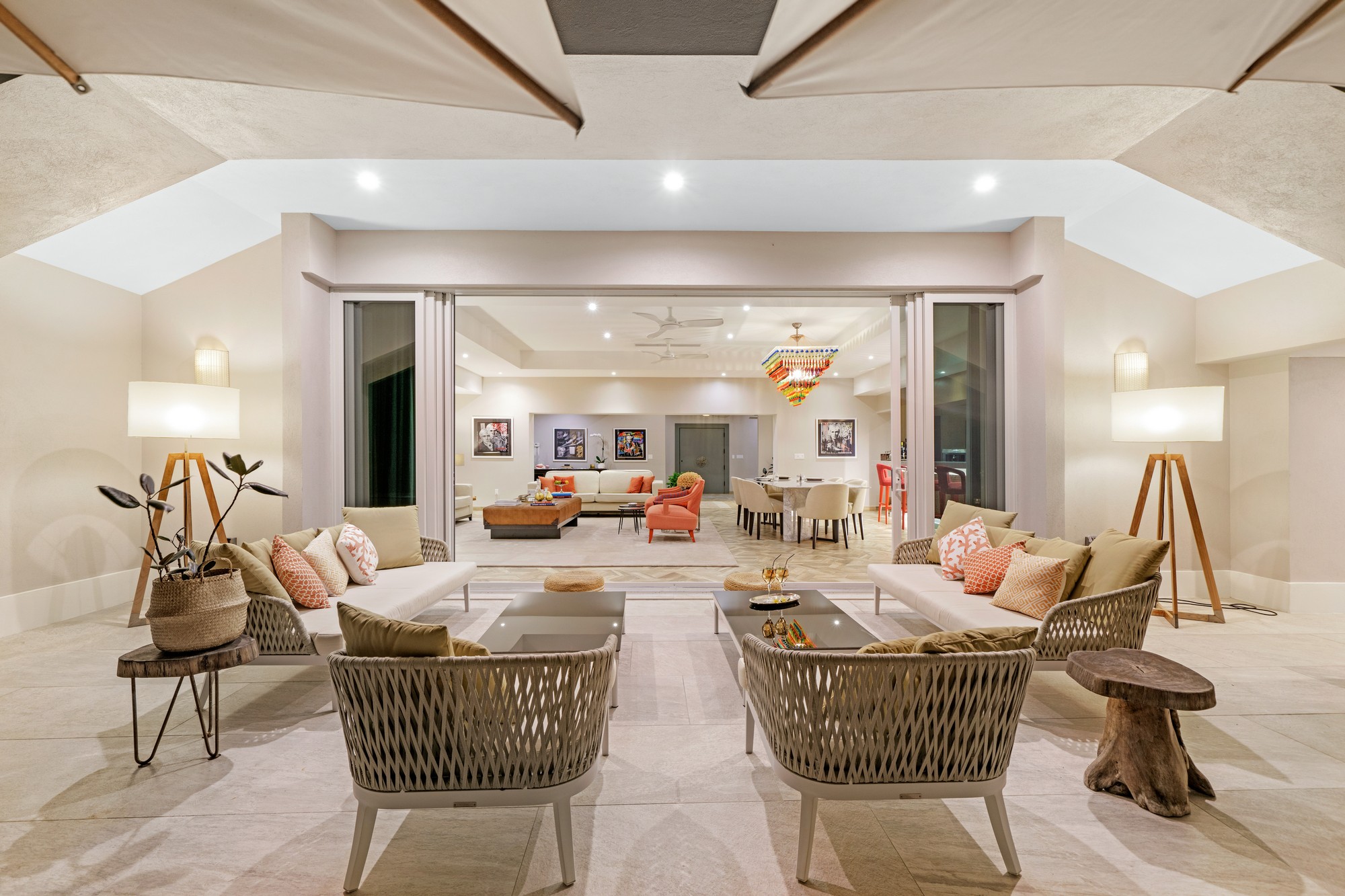 Casa de Praia Lot 6 Block 35 Edgewater Drive