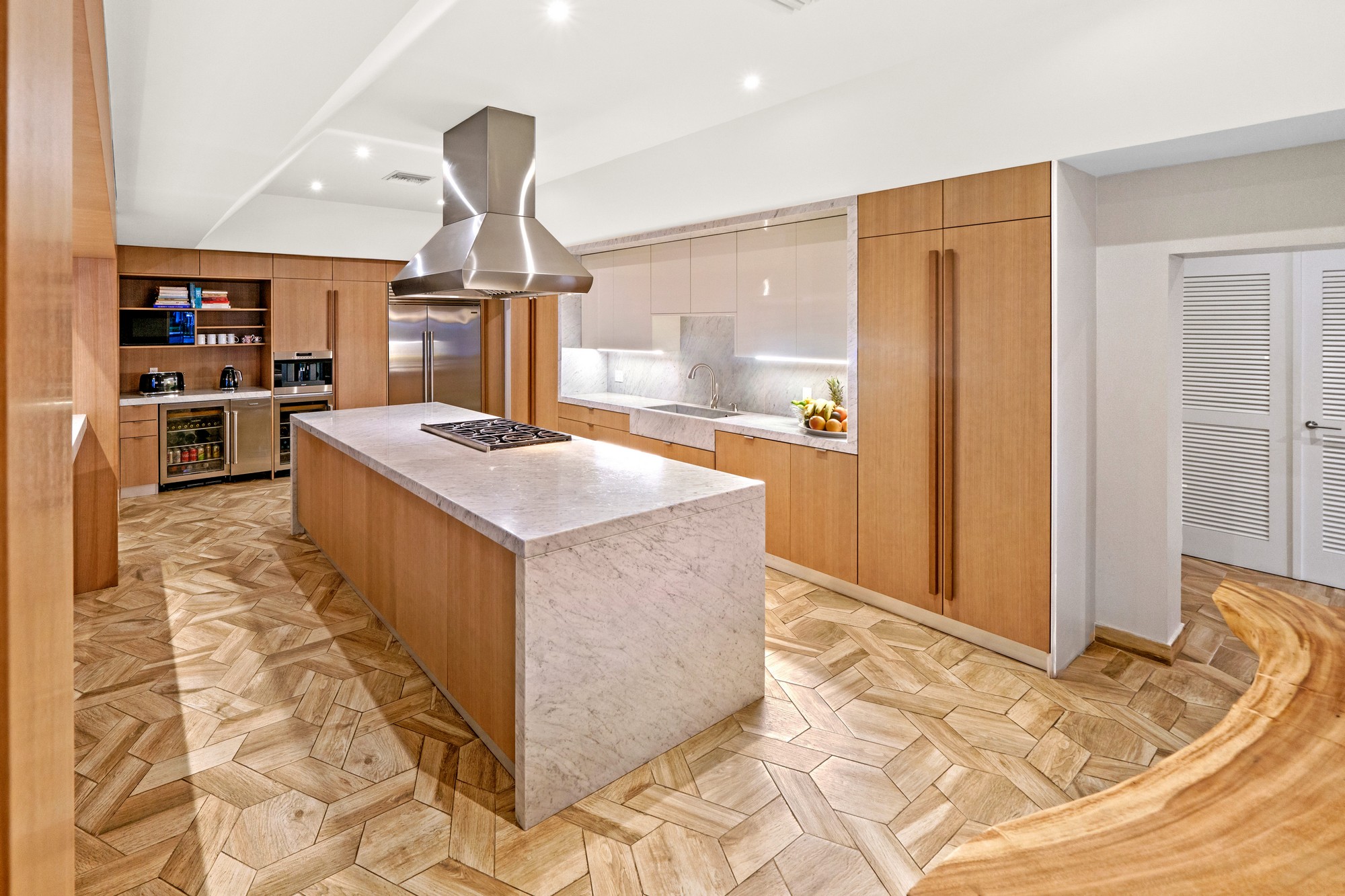 Casa de Praia Lot 6 Block 35 Edgewater Drive