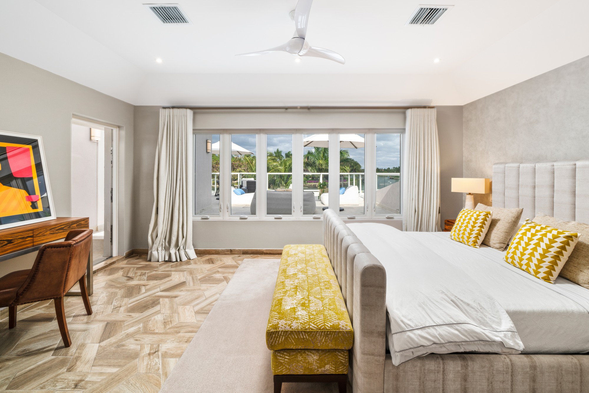 Casa de Praia Lot 6 Block 35 Edgewater Drive