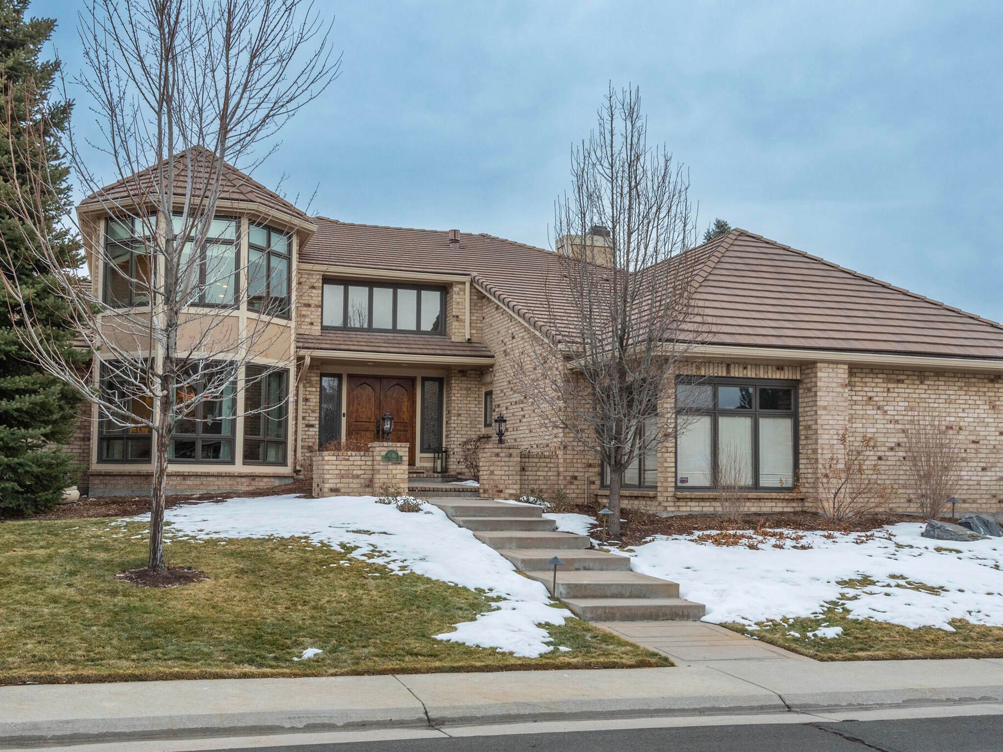 8080 S Fairfax Court 