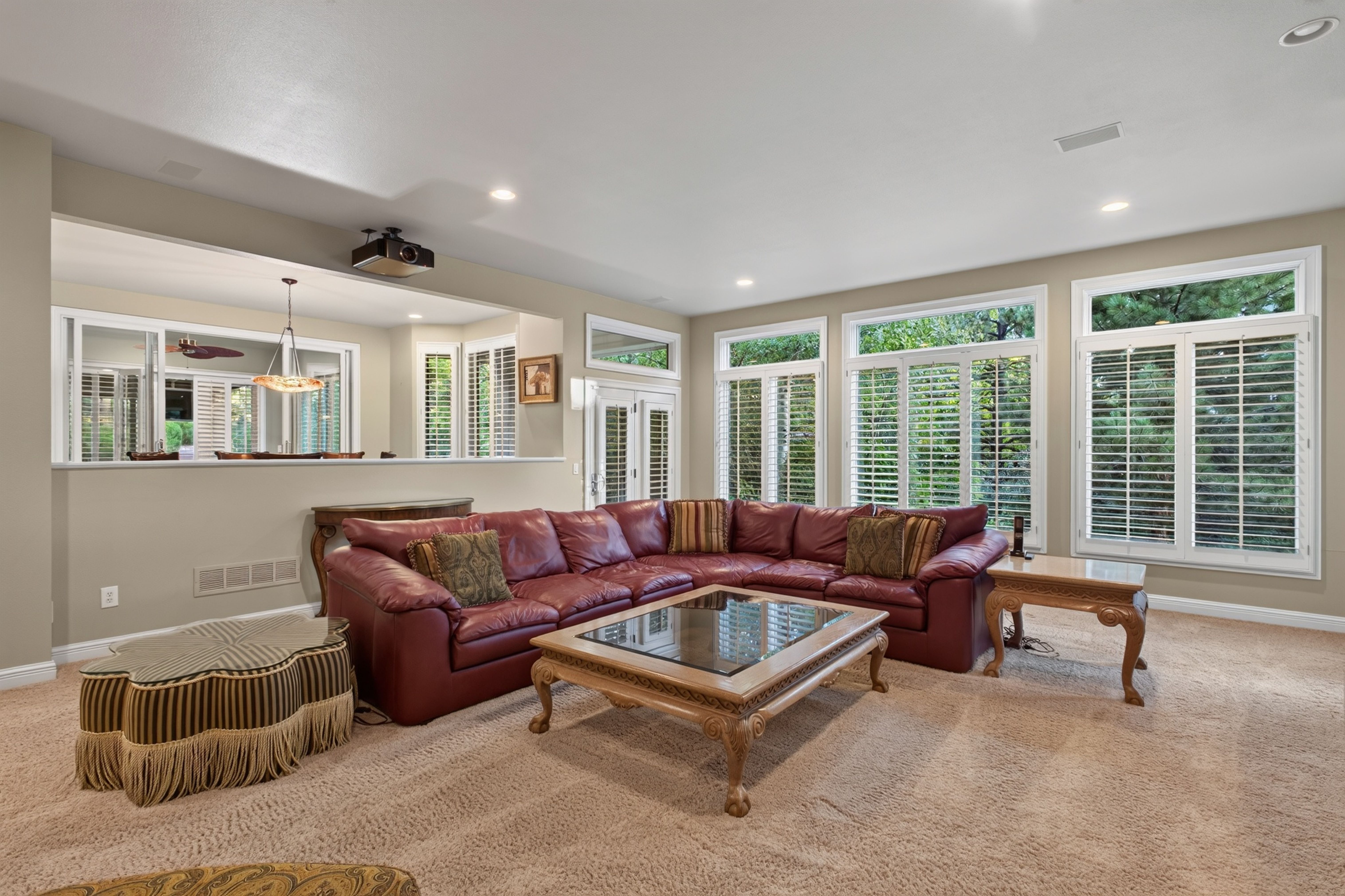 5440 S Grape Lane