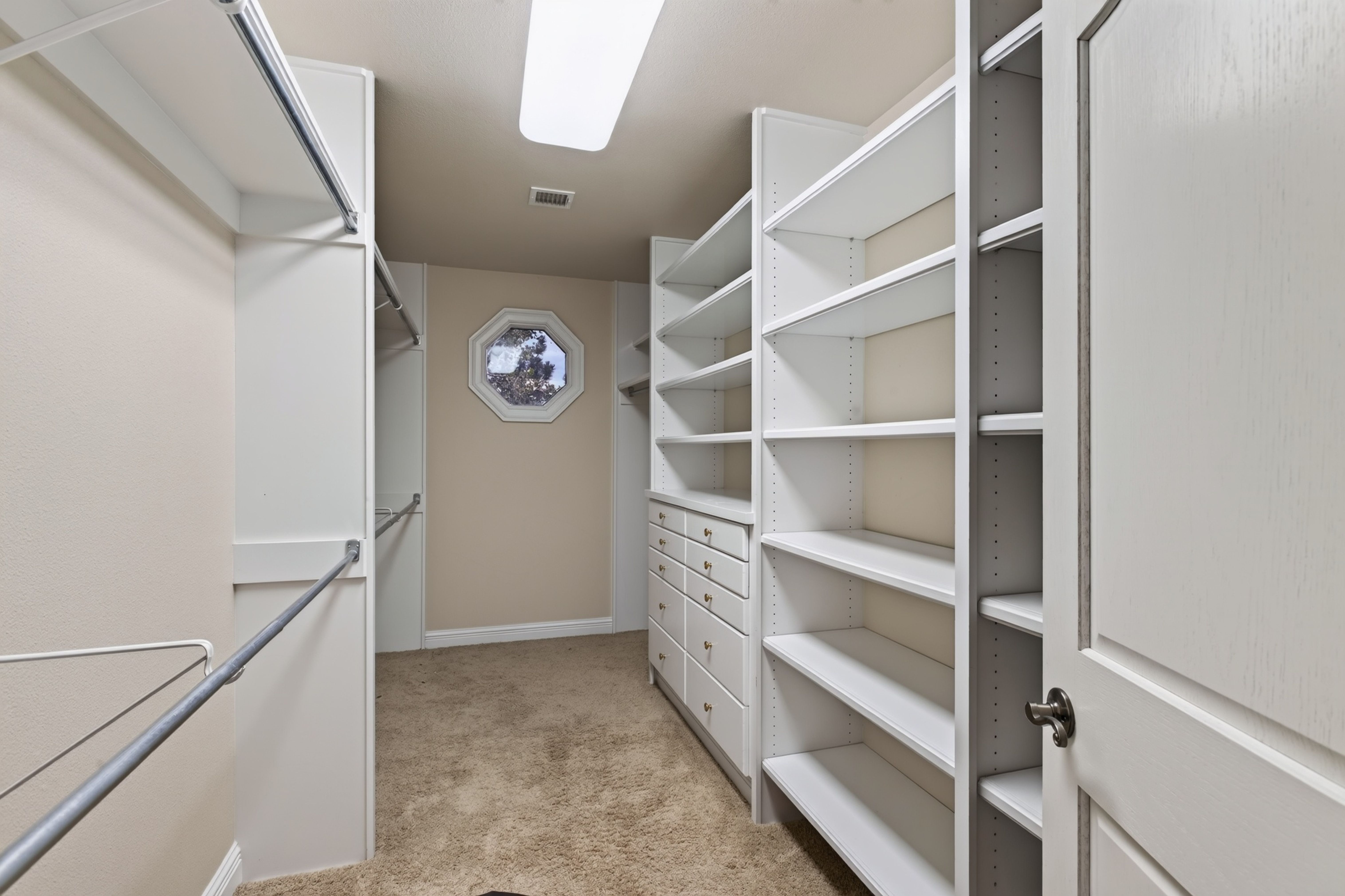 5440 S Grape Lane