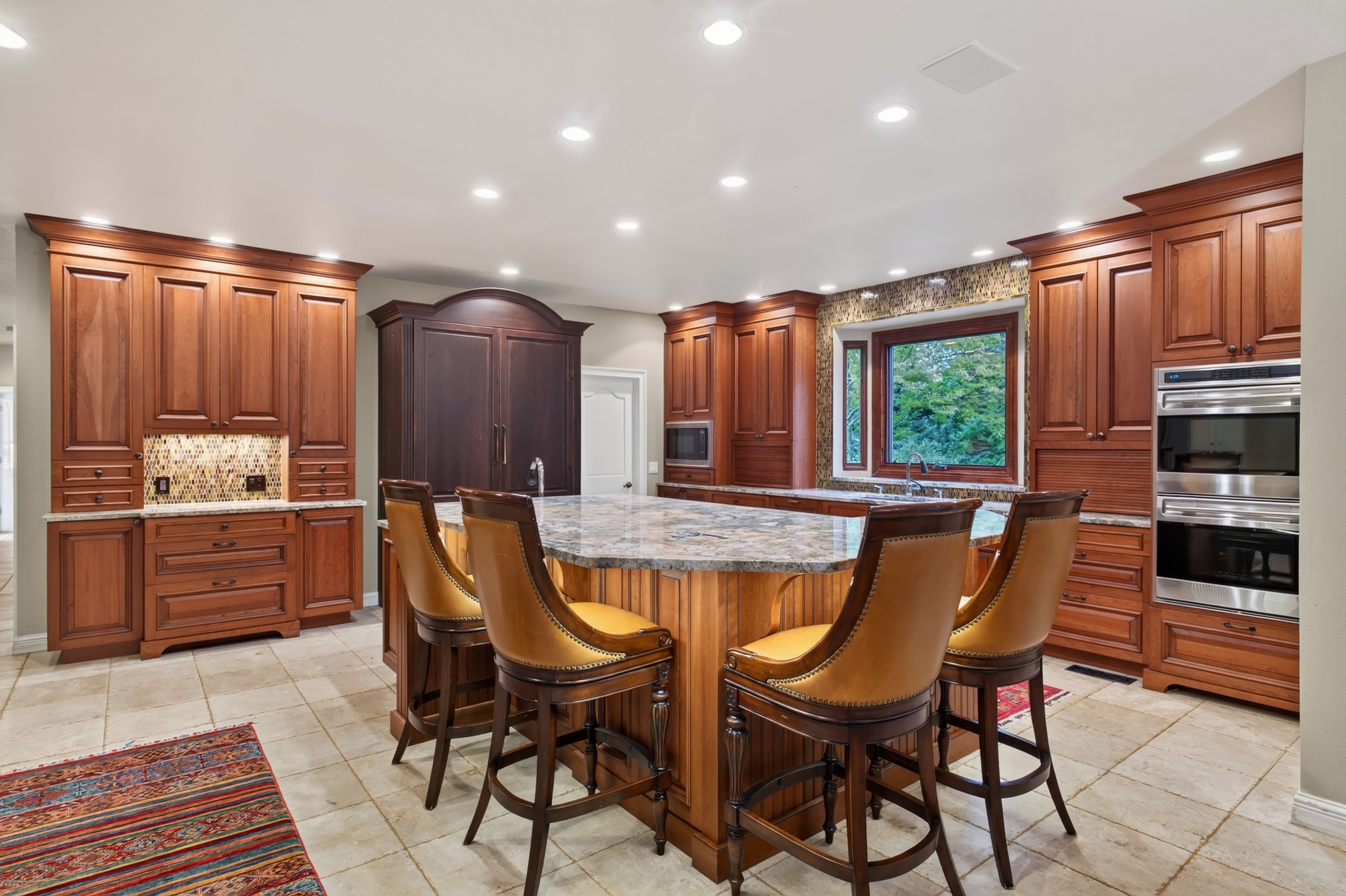 5440 S Grape Lane
